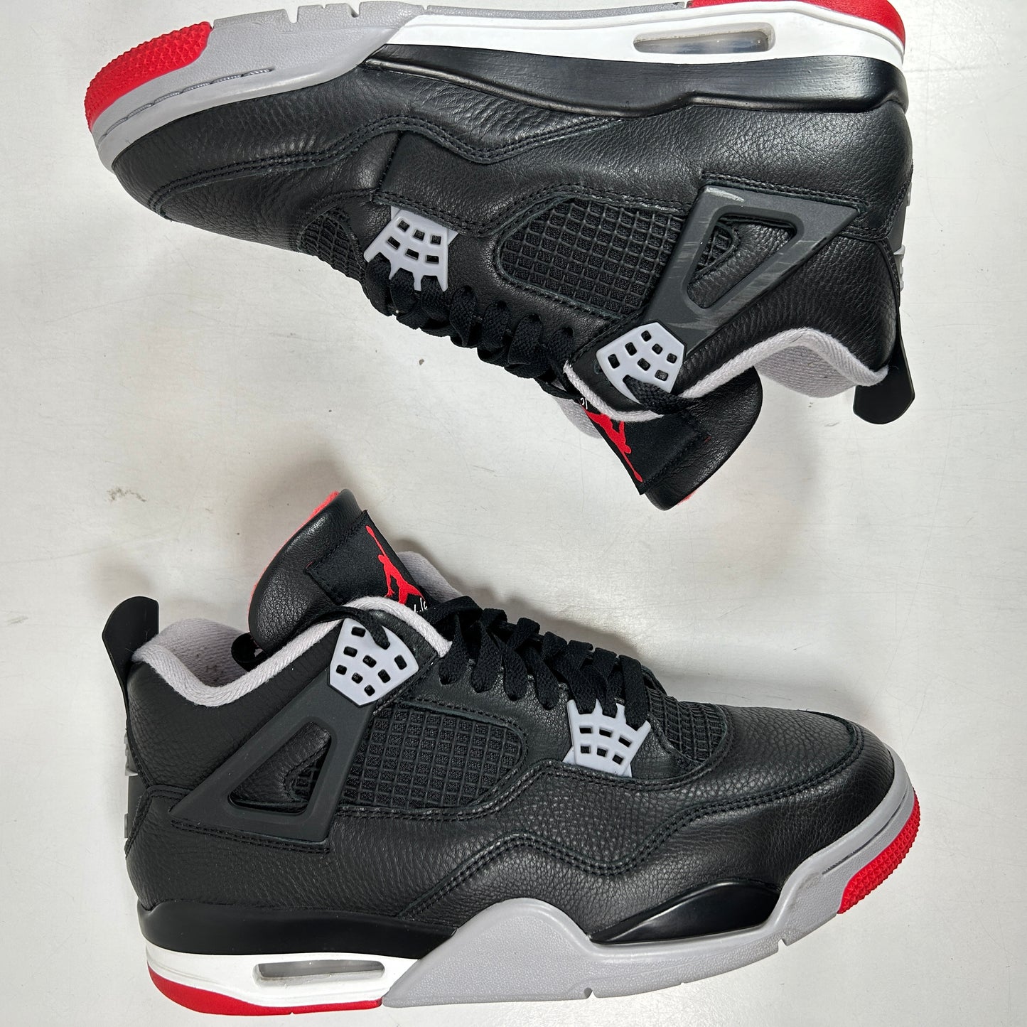 FV5029 006 Jordan 4 Retro Bred Reimagined [USED] - 9 M (Used5)