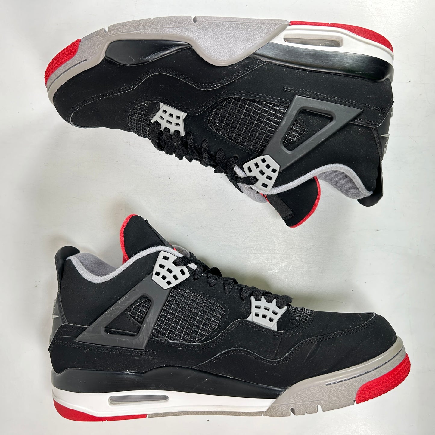 308497 060 Jordan 4 Bred (2019) [USED] - 10.5 M (Used3)