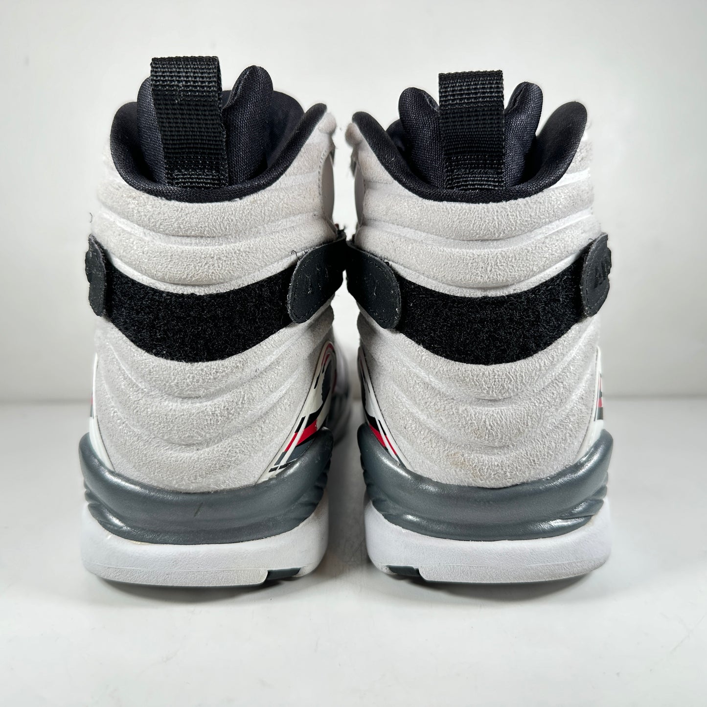 305381 103 Jordan 8 Retro Bugs Bunny (2013) [USED] - 10.5 M (Used) (Replace Box)
