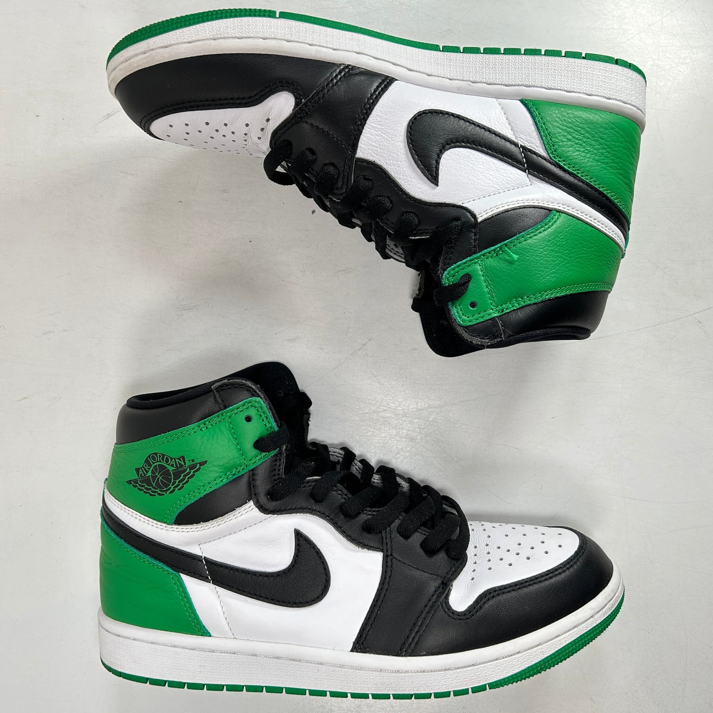 DZ5485 031 Jordan 1 Retro High OG Lucky Green [USED] - 9 M (Used2)