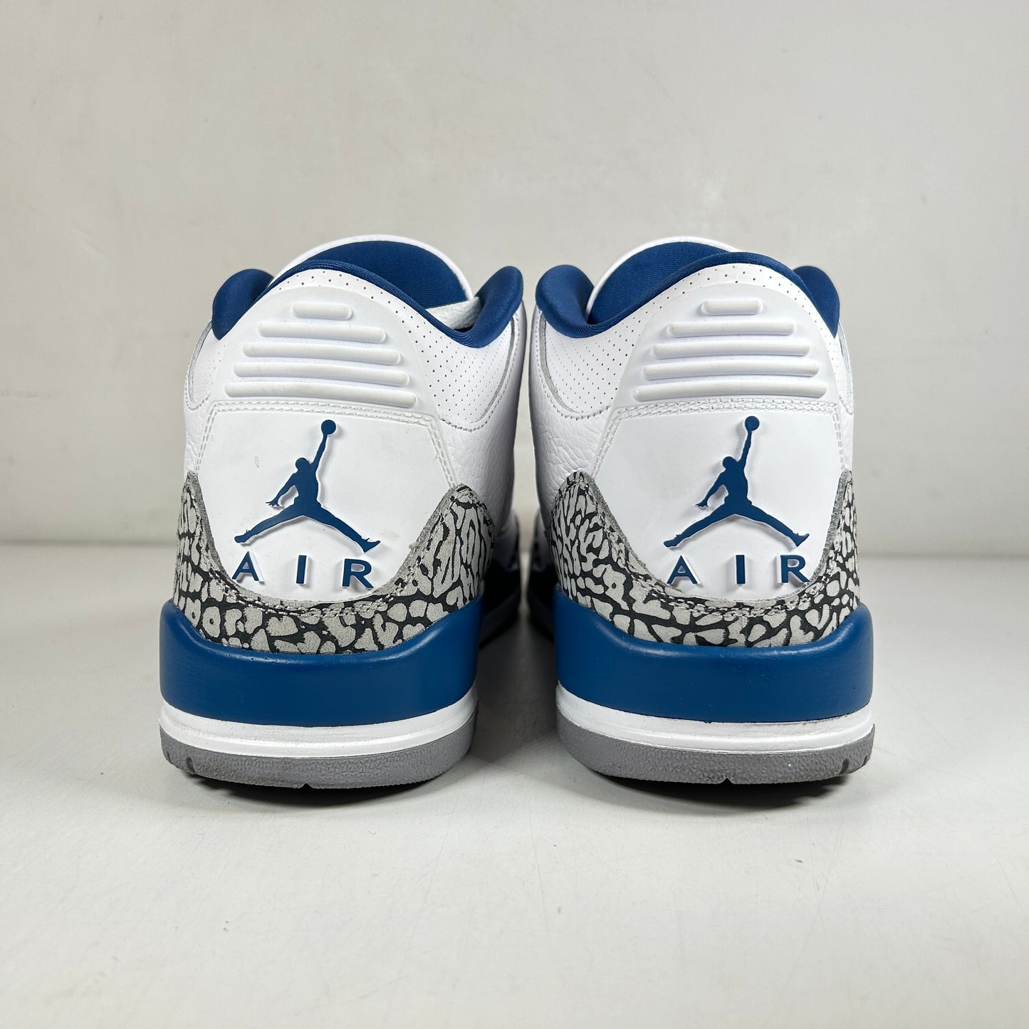 CT8532 148 Jordan 3 Retro Wizards [USED] - 11 M (Used5)