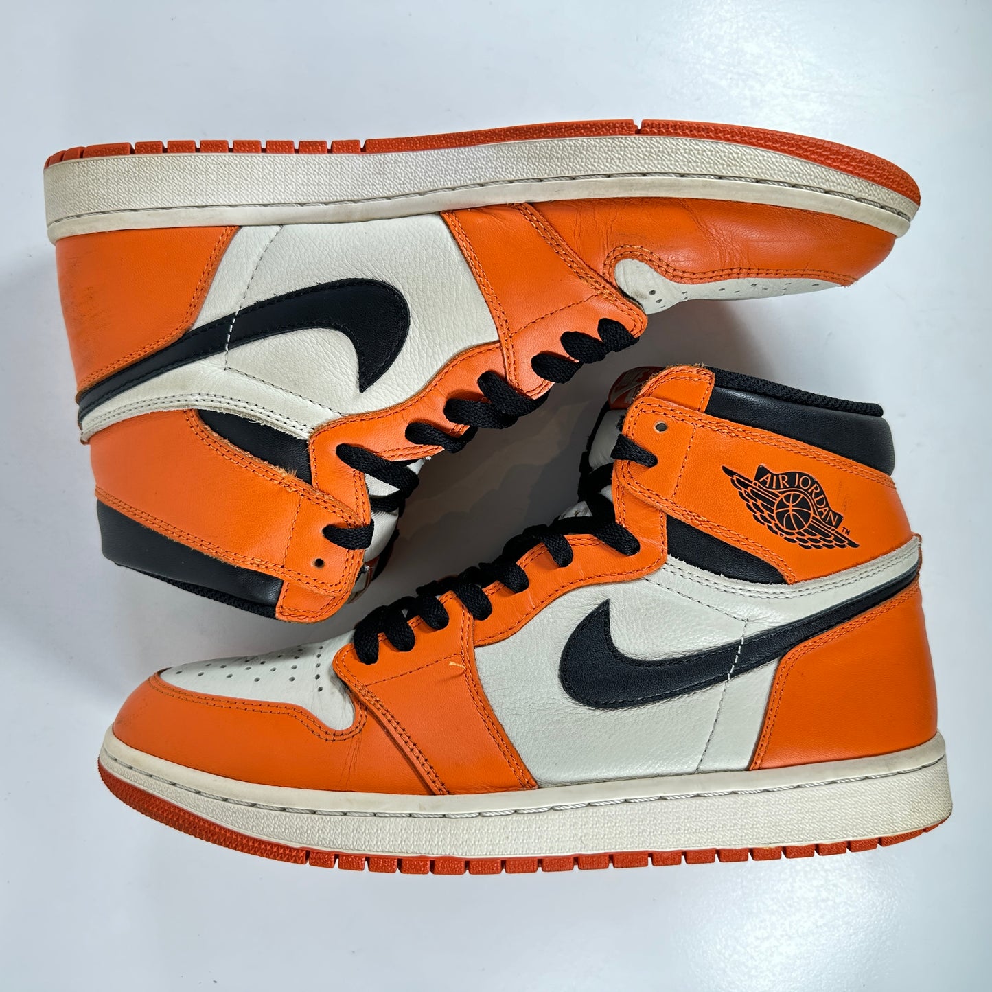 555088 113 Jordan 1 RSBB [USED] - 11 M (Used)