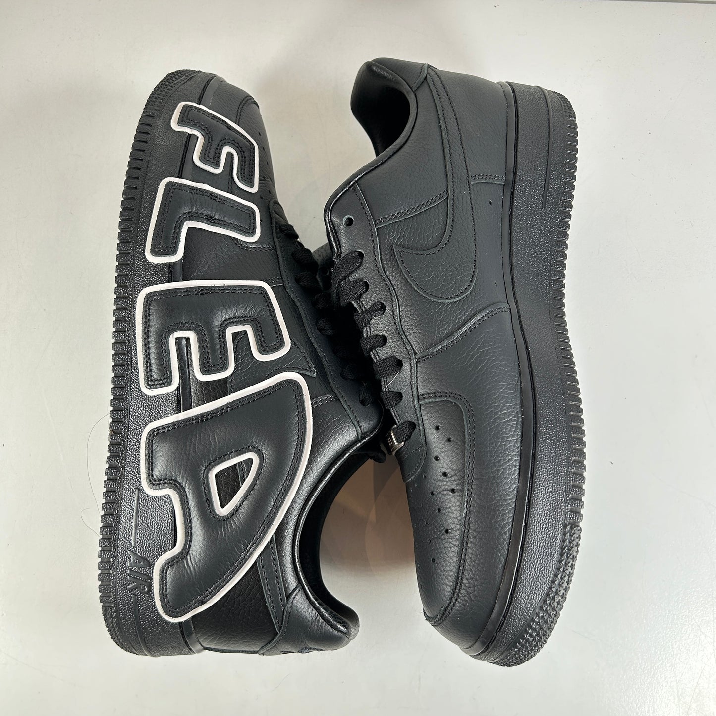 HJ8463 001 Nike Air Force 1 Low Cactus Plant Flea Market Black (2024) [USED] - 12 M (VNDS)