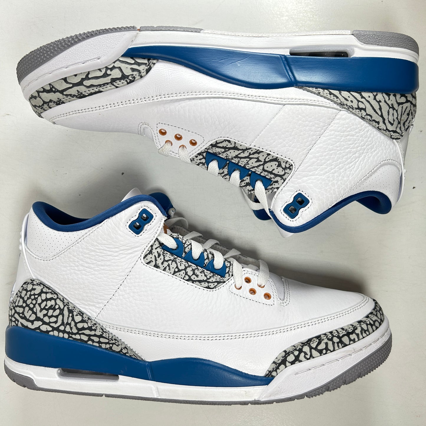 CT8532 148 Jordan 3 Retro Wizards [USED] - 11 M (Used5)