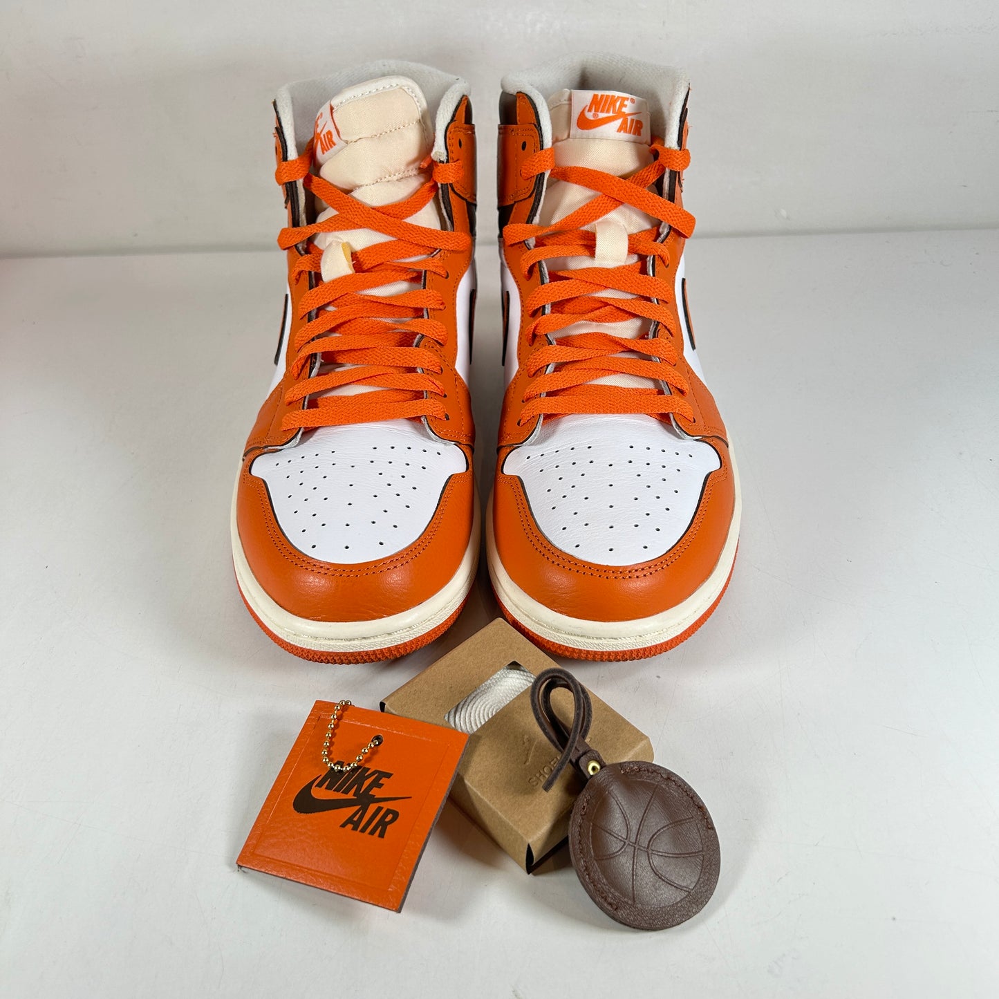 DO9369 101 Jordan 1 Retro High OG Starfish (Women's) [USED] - 12 W (Used)