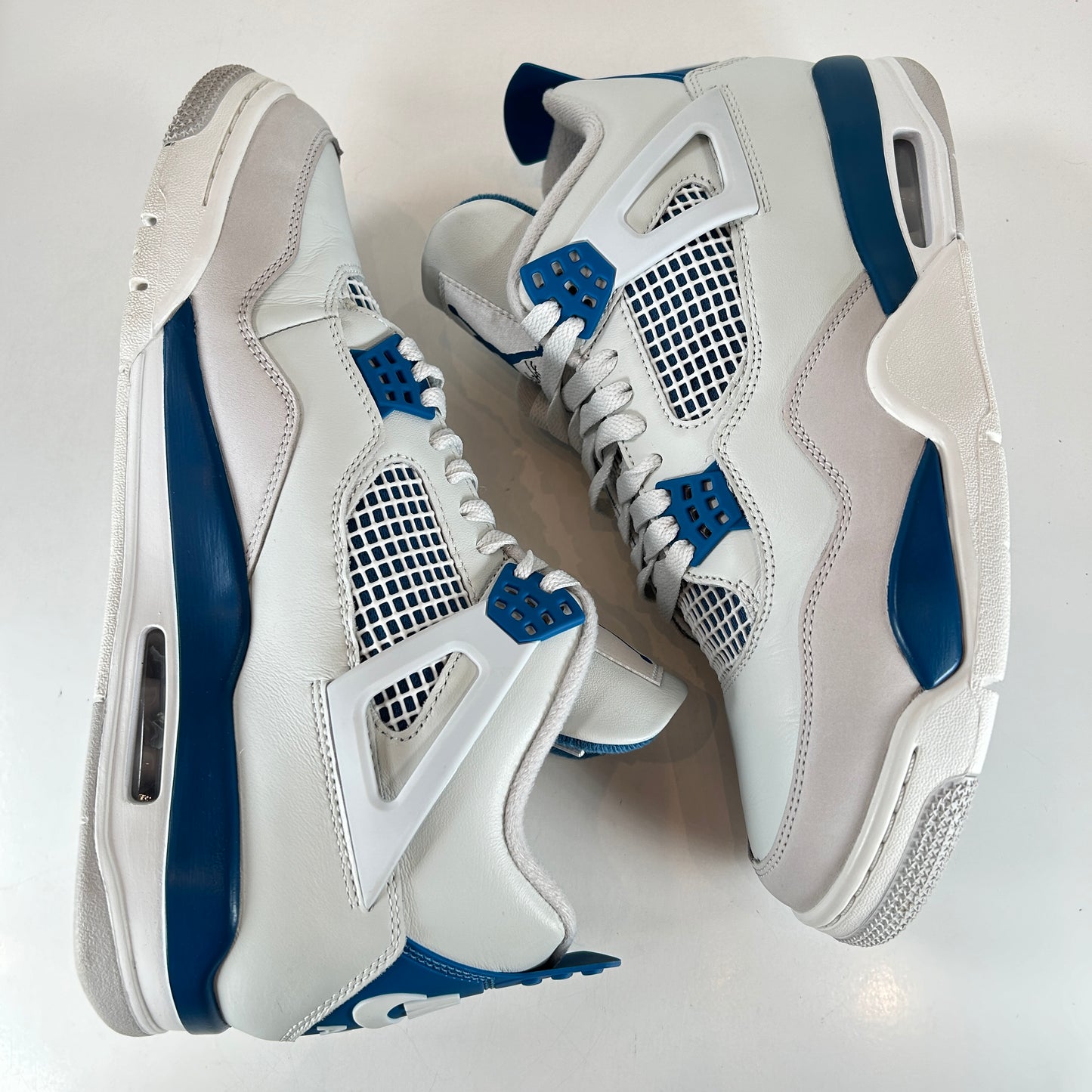 FV5029 141 Jordan 4 Retro Military Blue (2024) [USED] - 11 M (Used3)