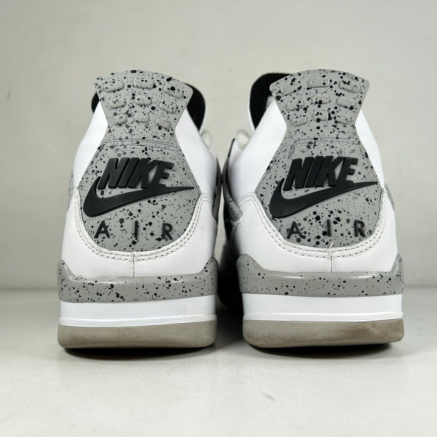 840606 192 Jordan 4 Retro White Cement (2016) [USED] - 10 M (Used2)