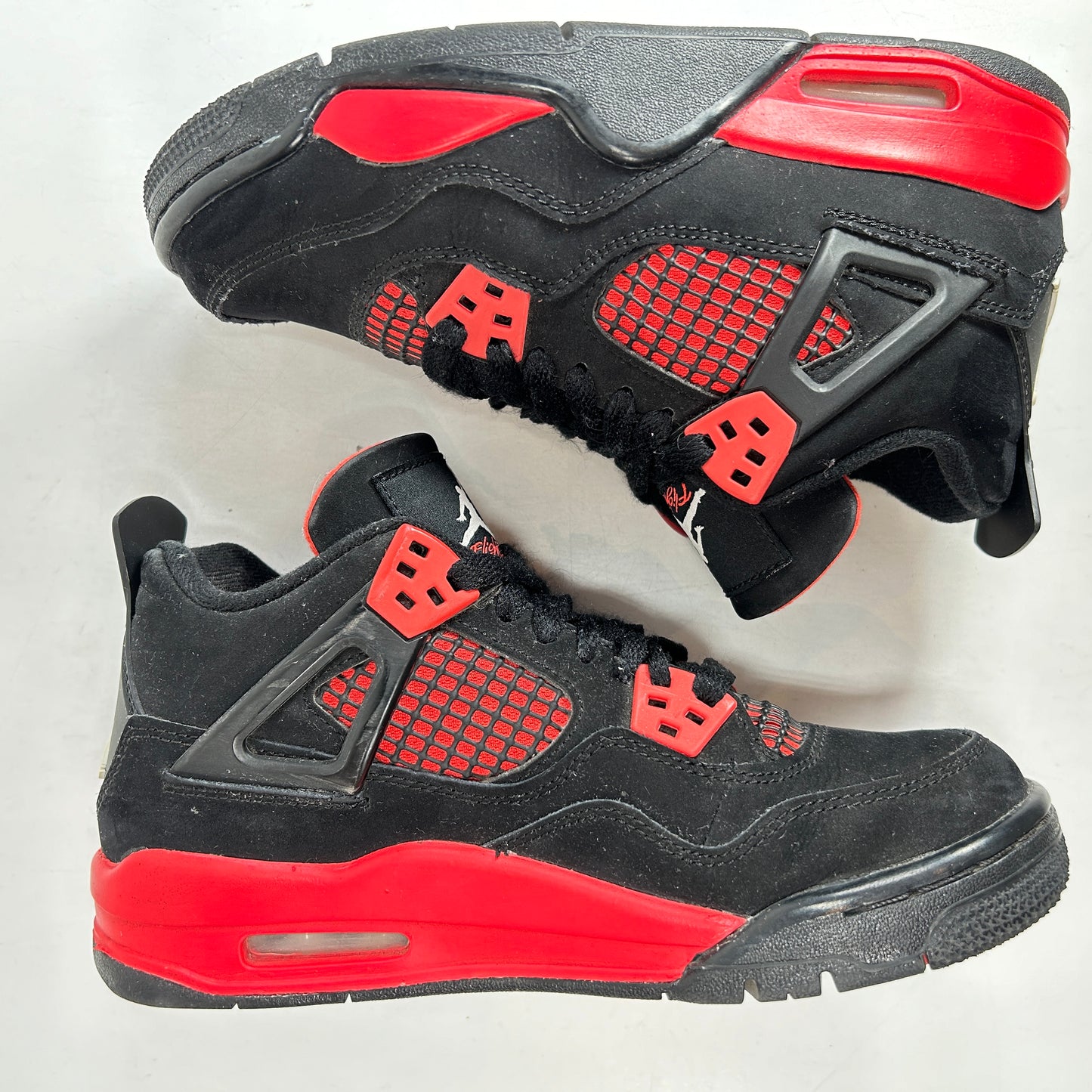 408452 016 Jordan 4 Retro Red Thunder (GS) [USED] - 4 Y (Used) (No Box2)