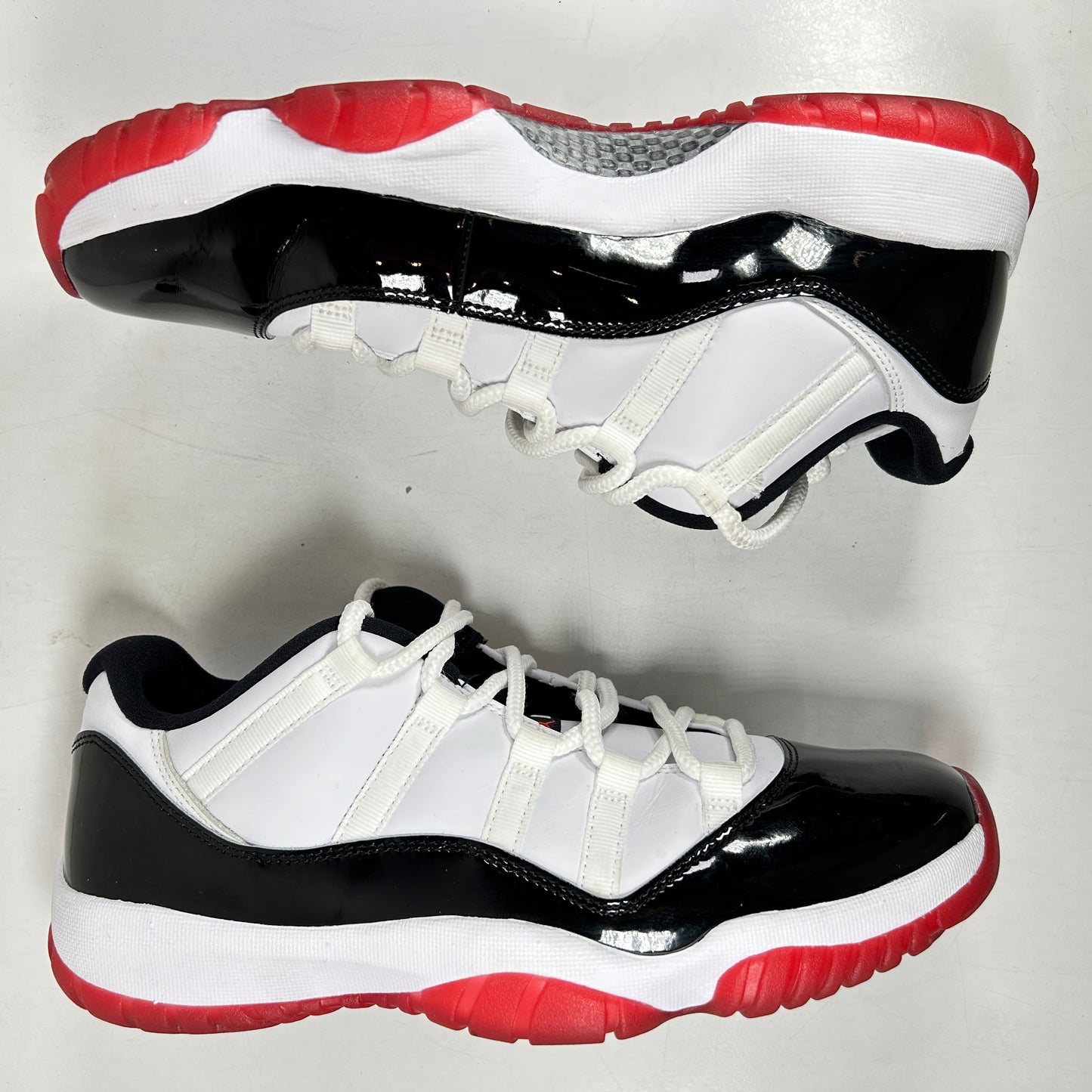 AV2187 160 Jordan 11 Retro Low Concord Bred [USED] - 10 M (Used) (No Box)