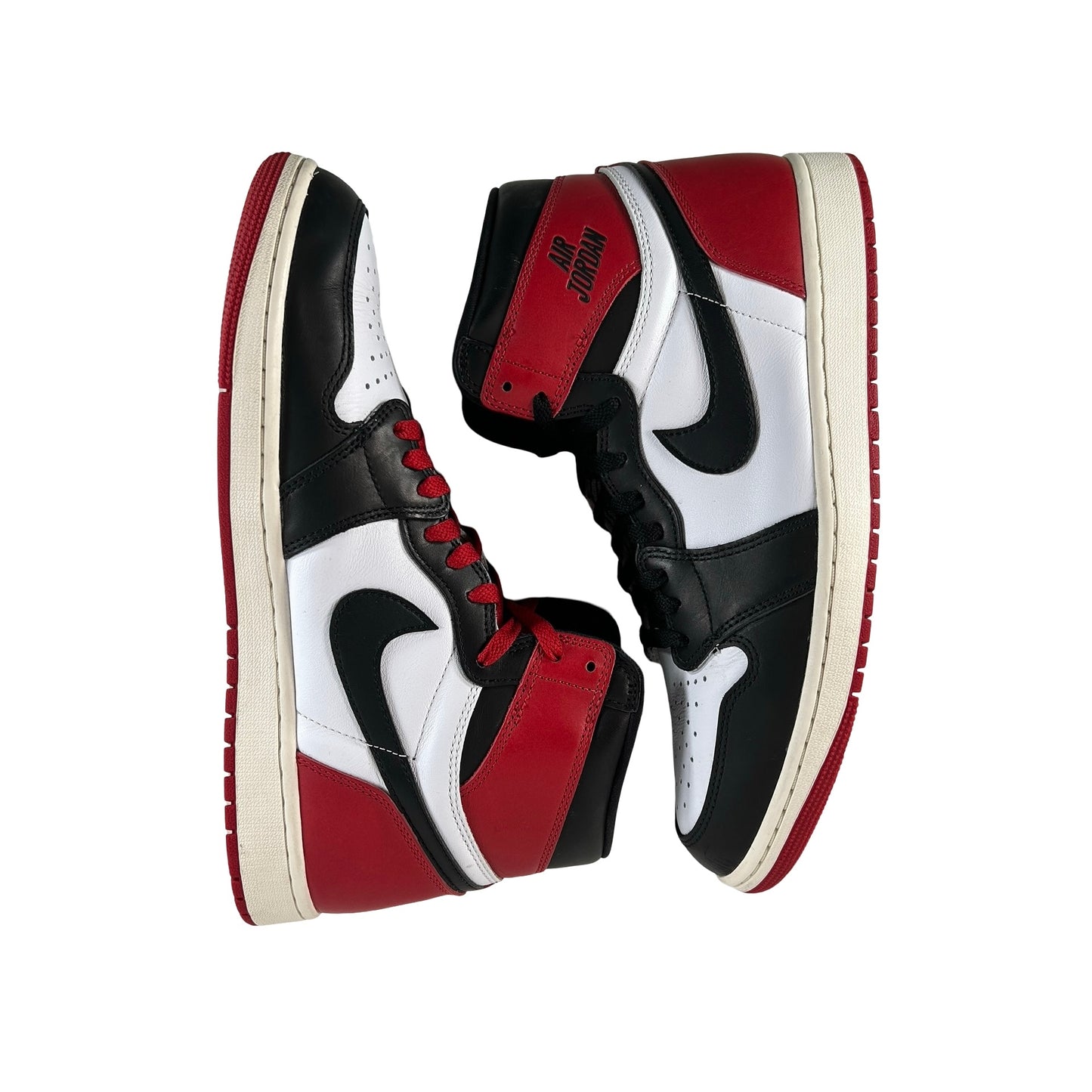 DZ5485 106 Air Jordan 1 High OG Black Toe Reimagined [USED] - 11.5 M (Used)