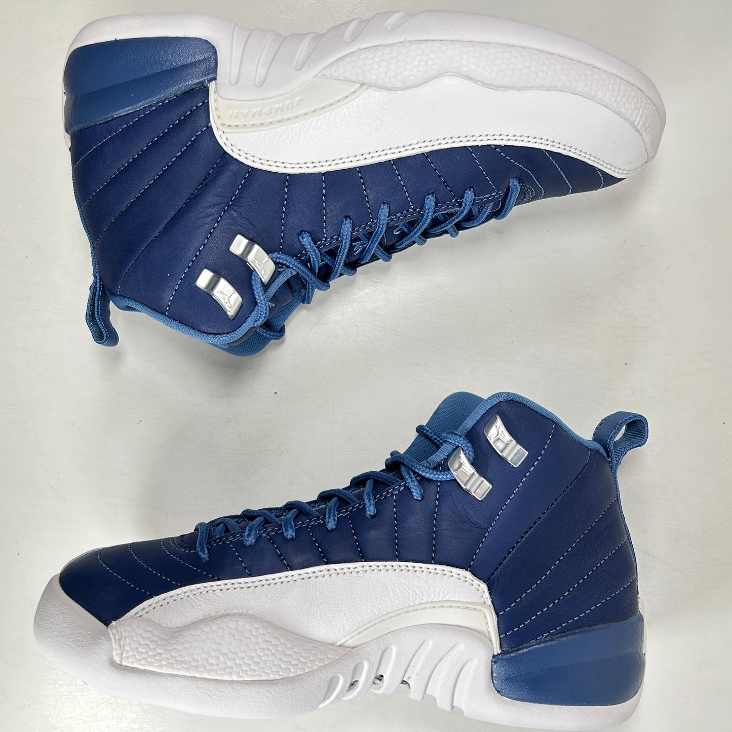 DB5595 404 Jordan 12 Retro Indigo (GS) [CONDITIONAL] - 5.5 Y (Slight Yellowing)