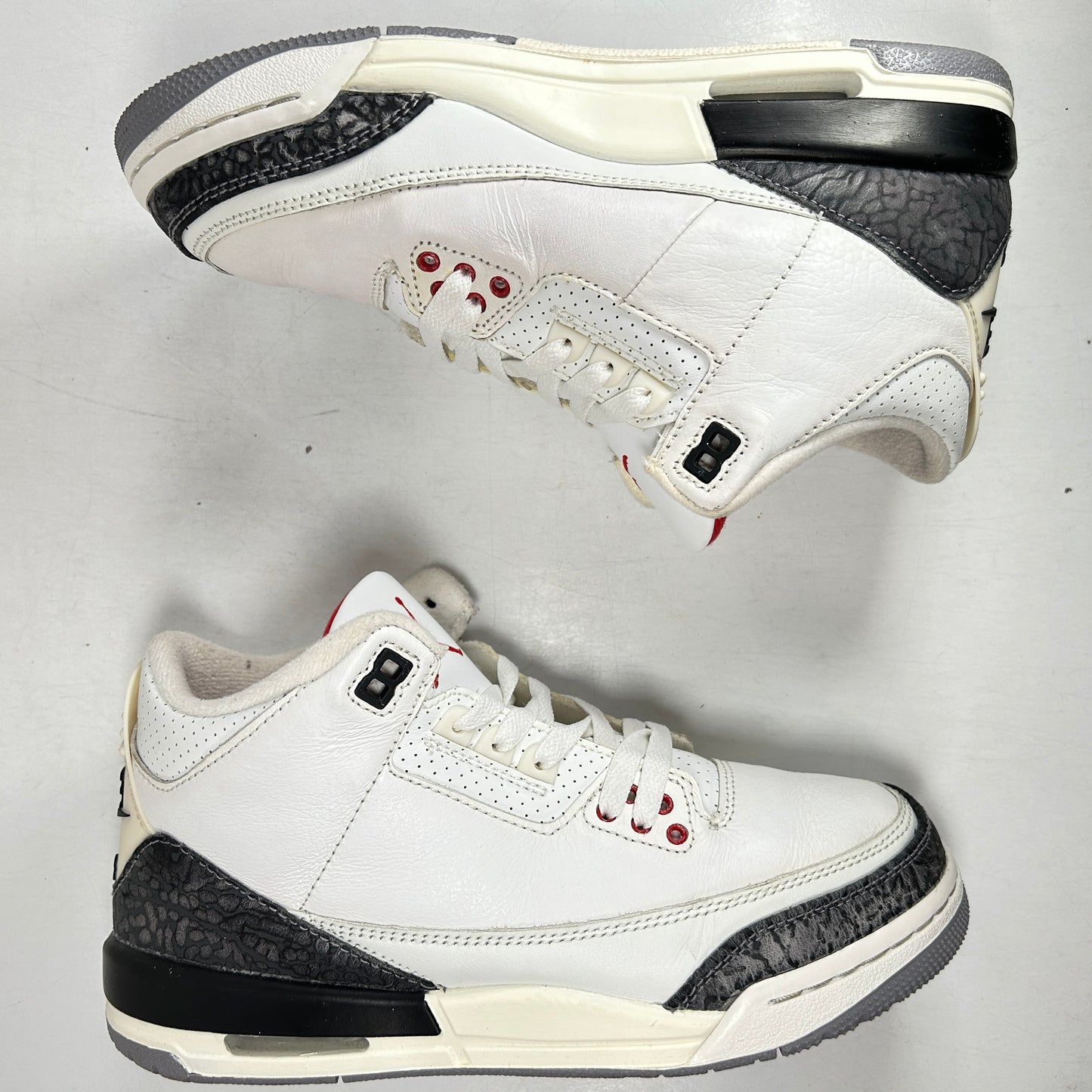 DM0967 100 Jordan 3 Retro White Cement Reimagined (GS) [USED] - 7 Y (Used4)