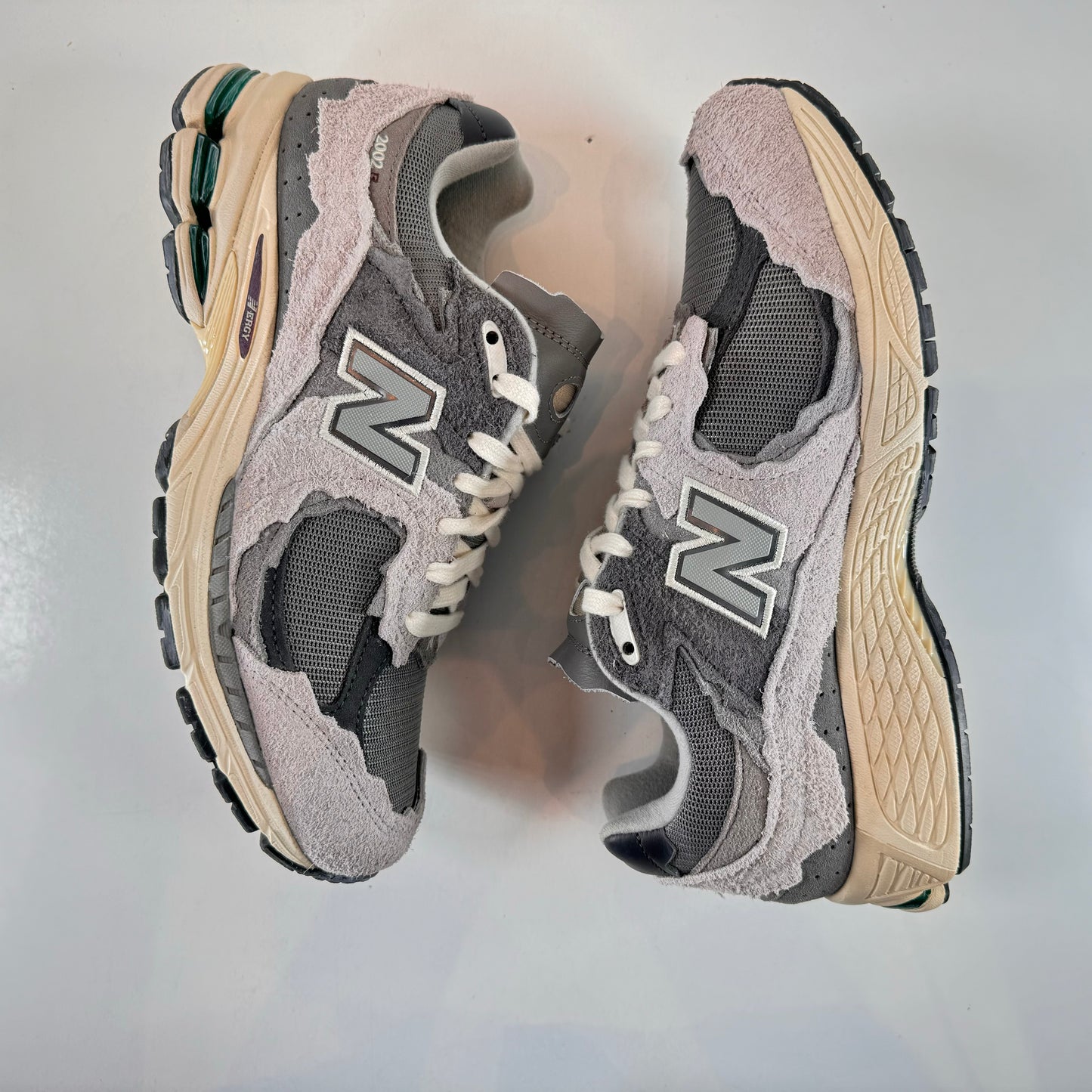 M2002RDA New Balance 2002R Protection Pack Rain Cloud [USED] - 7.5 M (Used)