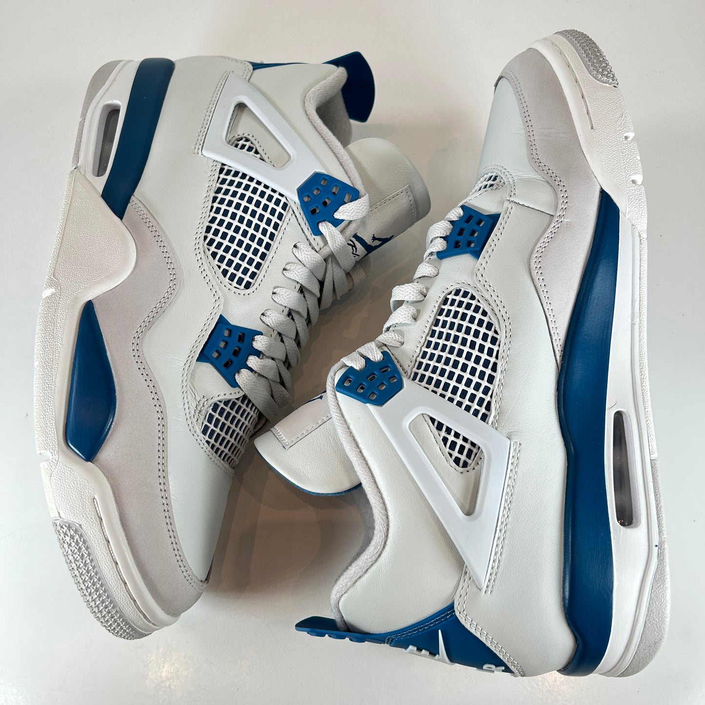 FV5029 141 Jordan 4 Retro Military Blue (2024) [USED] - 11 M (Used3)