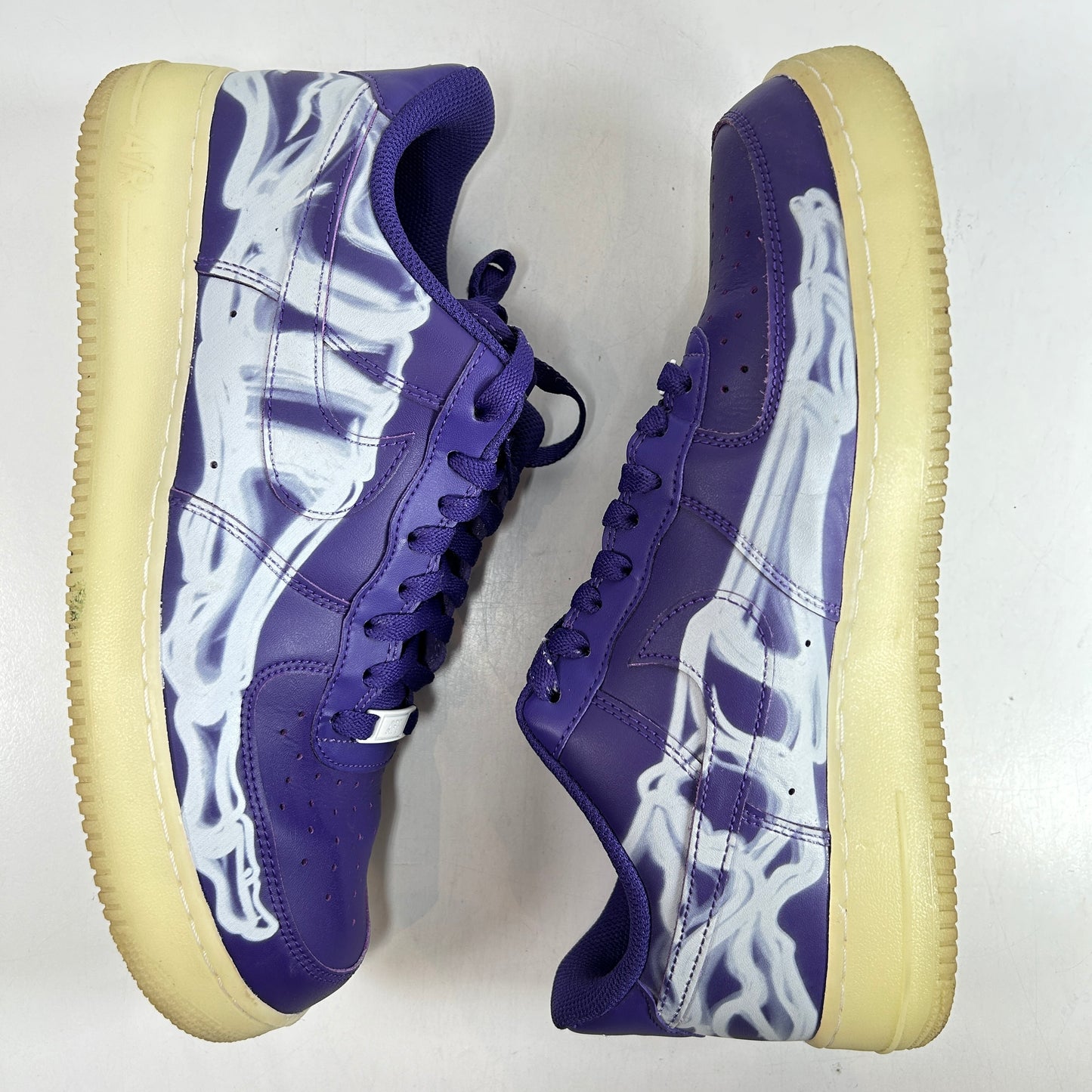 CU8067 500 Nike Air Force 1 Low '07 QS Purple Skeleton Halloween [USED] - 10.5 M (Used)