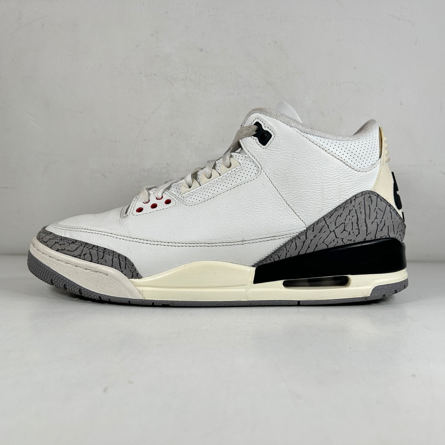 DN3707 100 Jordan 3 Retro White Cement Reimagined [USED] - 12 M (Used)
