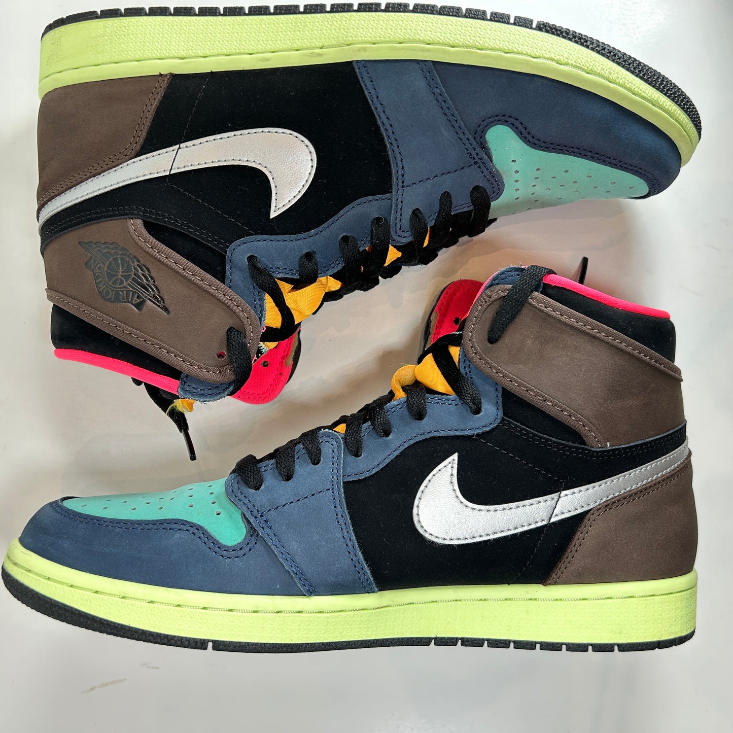 555088 201 Jordan 1 Tokyo Bio Hack [USED] - 11 M (Used2)