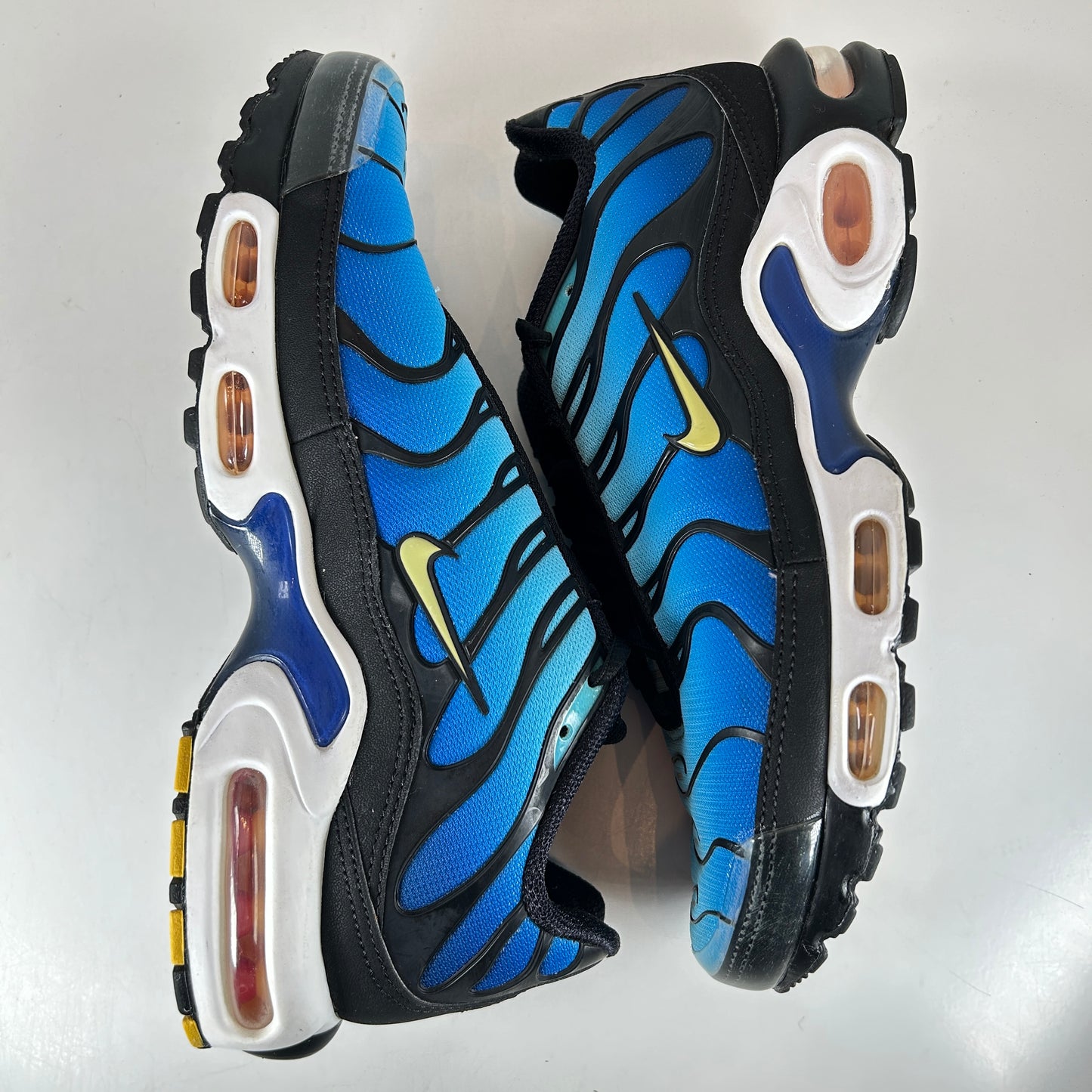 BQ4629 003 Nike Air Max Plus OG Hyper Blue (2018) [USED] - 9 M (Used)