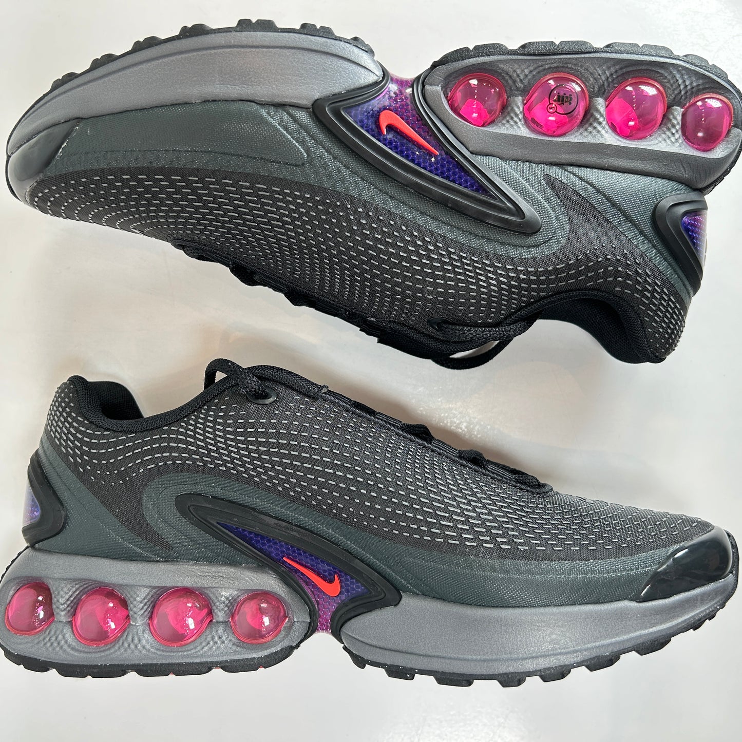 DV3337 008 Nike Air Max Dn All Night [USED] - 8.5 M (Used)