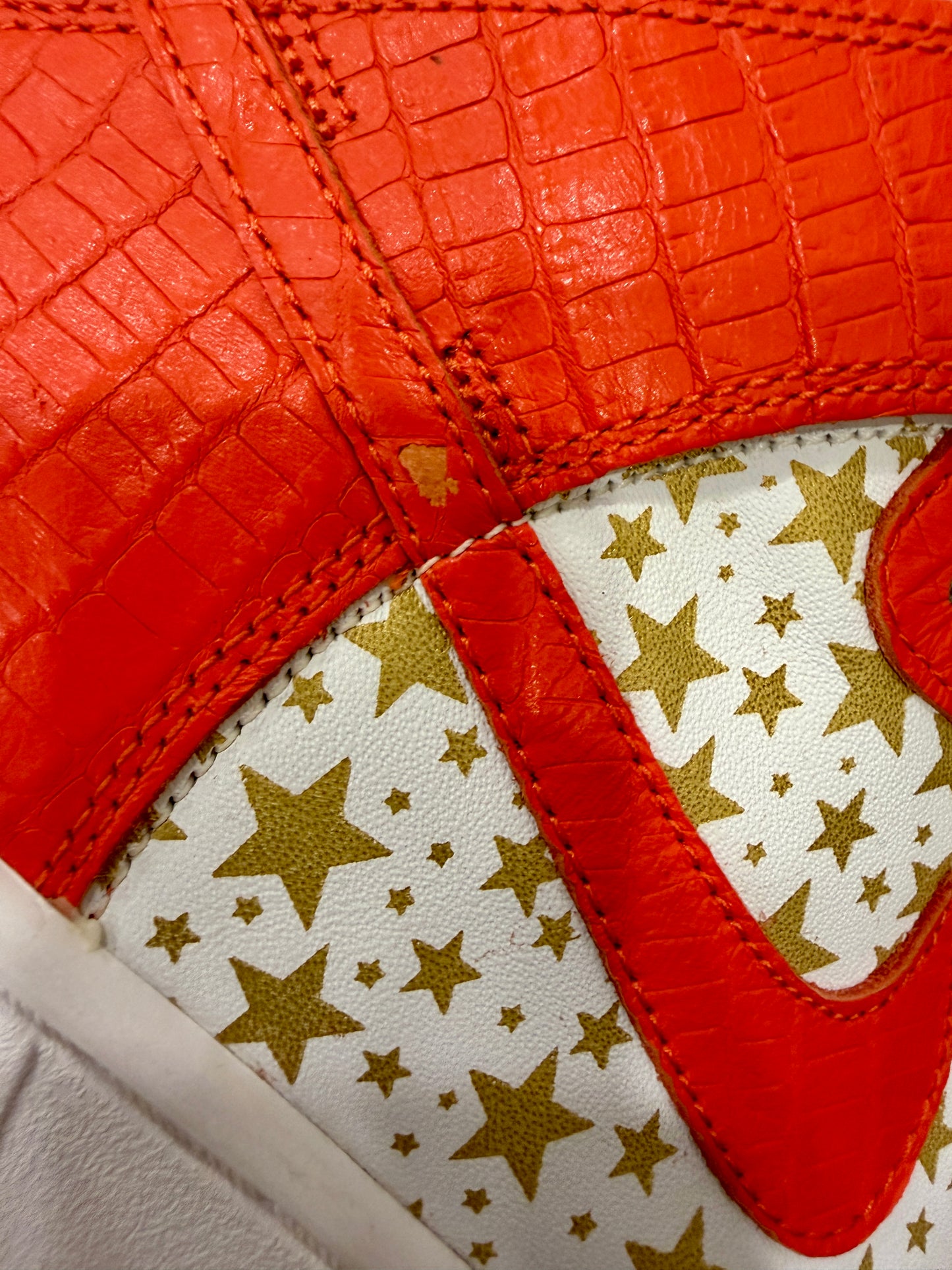 307385 181 Nike SB Dunk High Supreme Orange