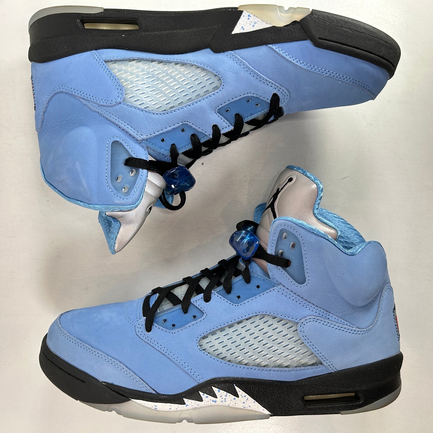 DV1310 401 Jordan 5 Retro UNC University Blue [USED] - 13 M (Used) (Replace Box)