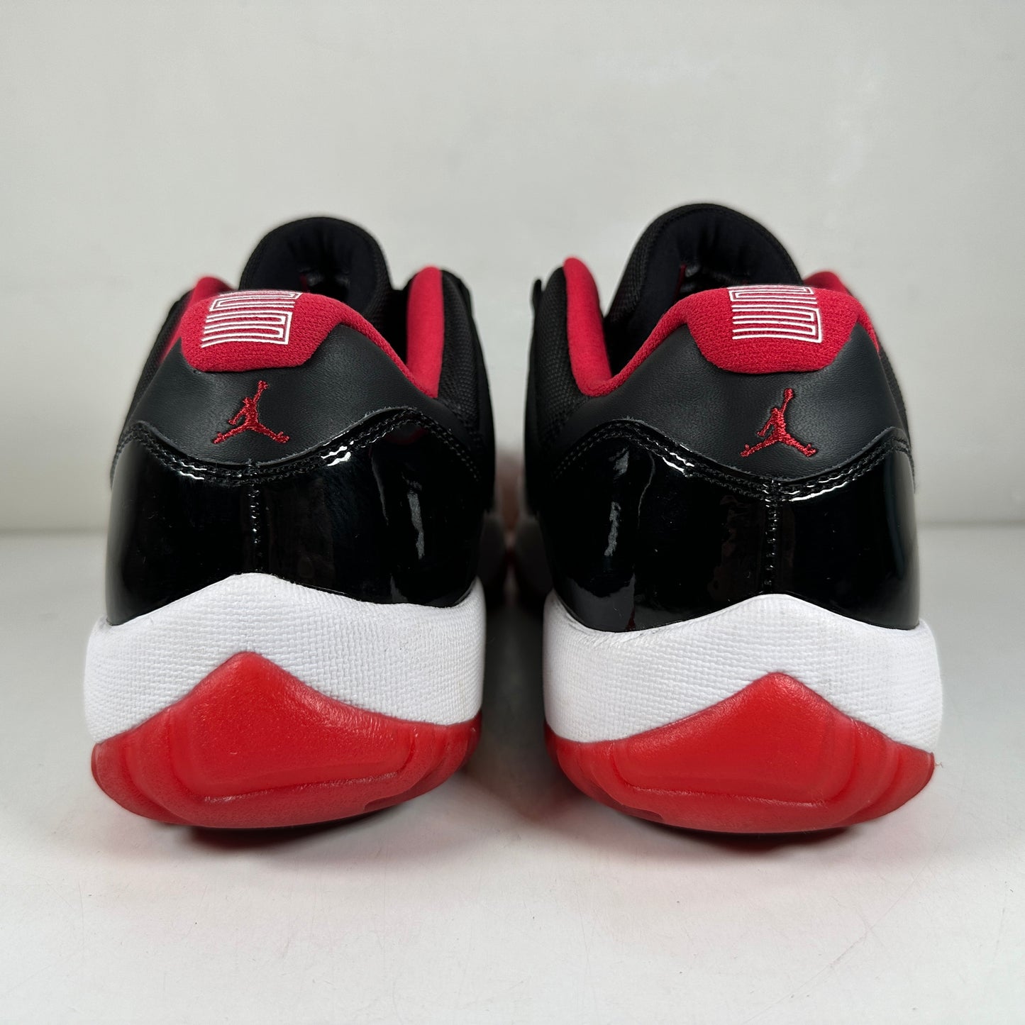 528895 012 Jordan 11 Retro Low Bred [USED] - 10.5 M (Used) (Replace Box)