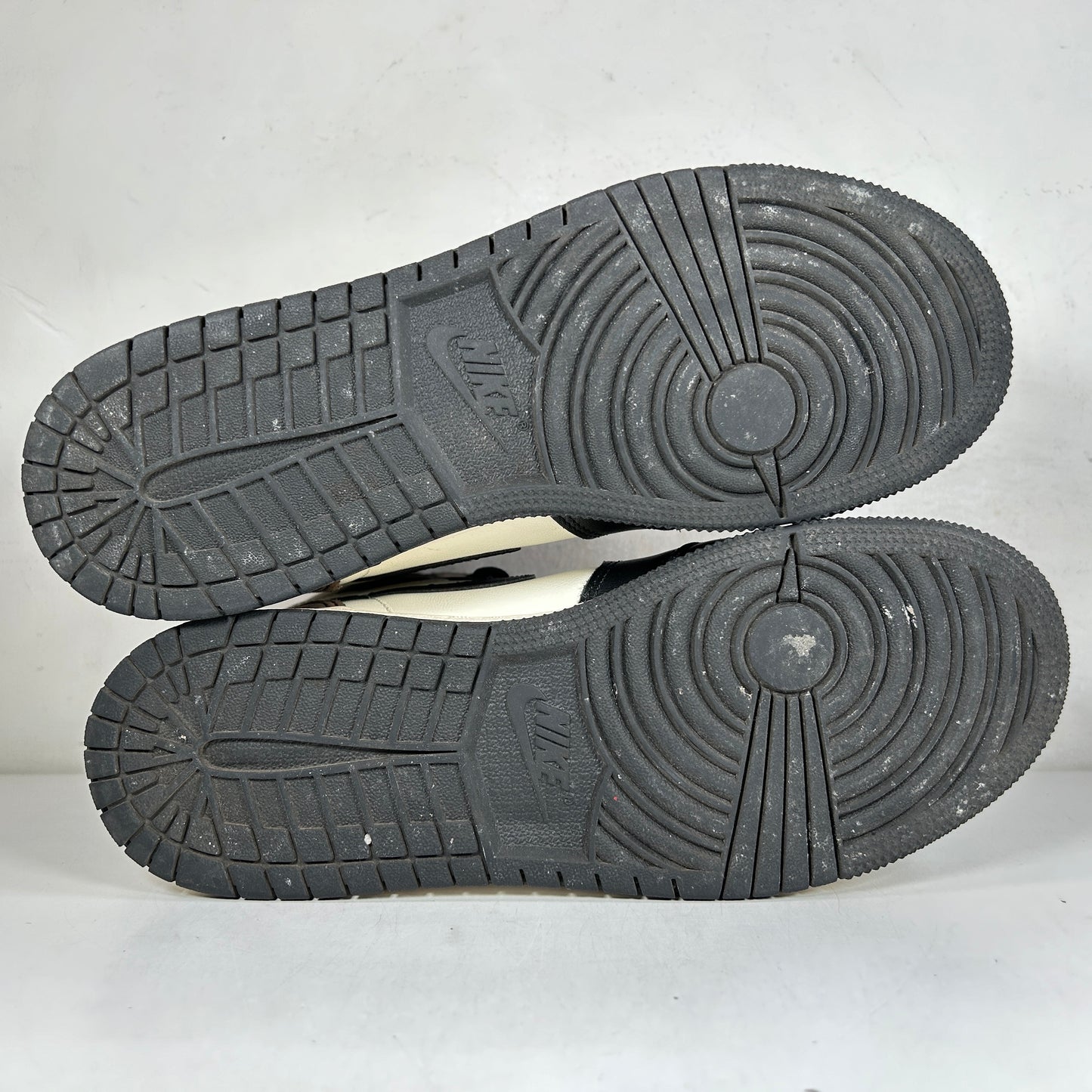 575441 105 Jordan 1 Moca (GS)