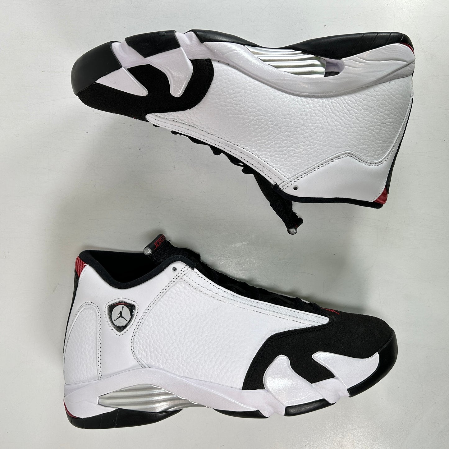 487471 160 Jordan 14 Retro Black Toe (2024) [USED] - 9 M (VNDS)