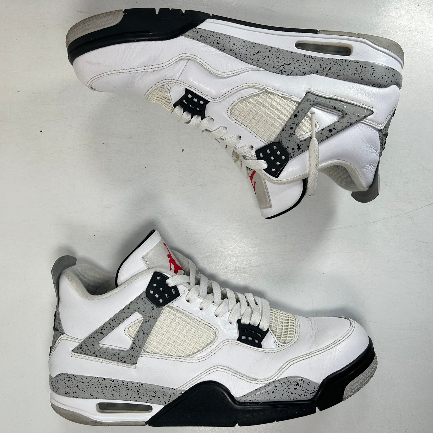 840606 192 Jordan 4 White Cement [USED] - 11 M (Used) (No Box3)