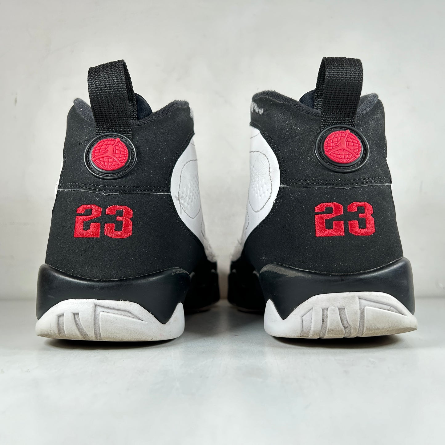 302370 112 Jordan 9 Retro OG (2016) [USED] - 10.5 M (Used) (Replace Box)