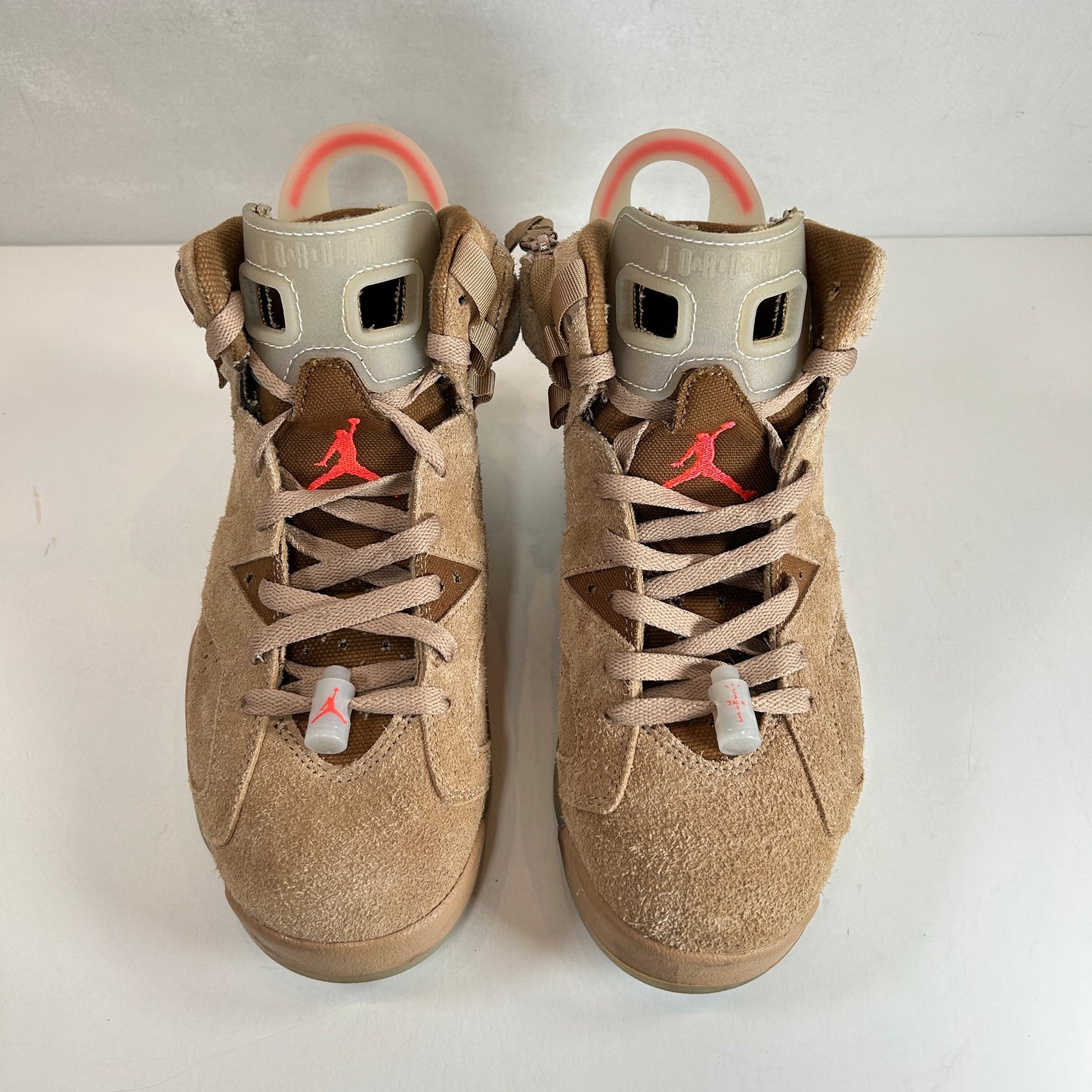 DH0690 200 Jordan 6 Retro Travis Scott British Khaki [USED] - 7 M (Used)