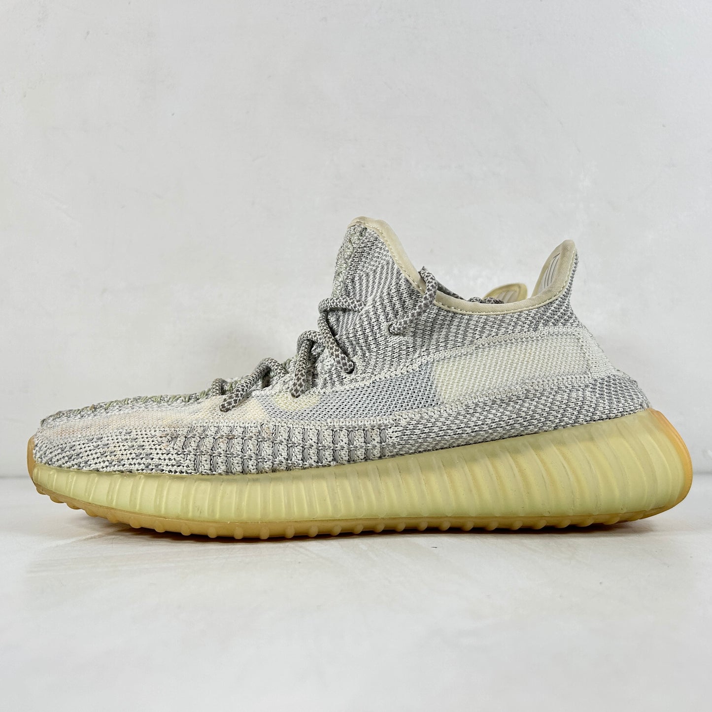 FX4348 adidas Yeezy Boost 350 V2 Yeshaya (Non-Reflective) - 6.5 M [USED]