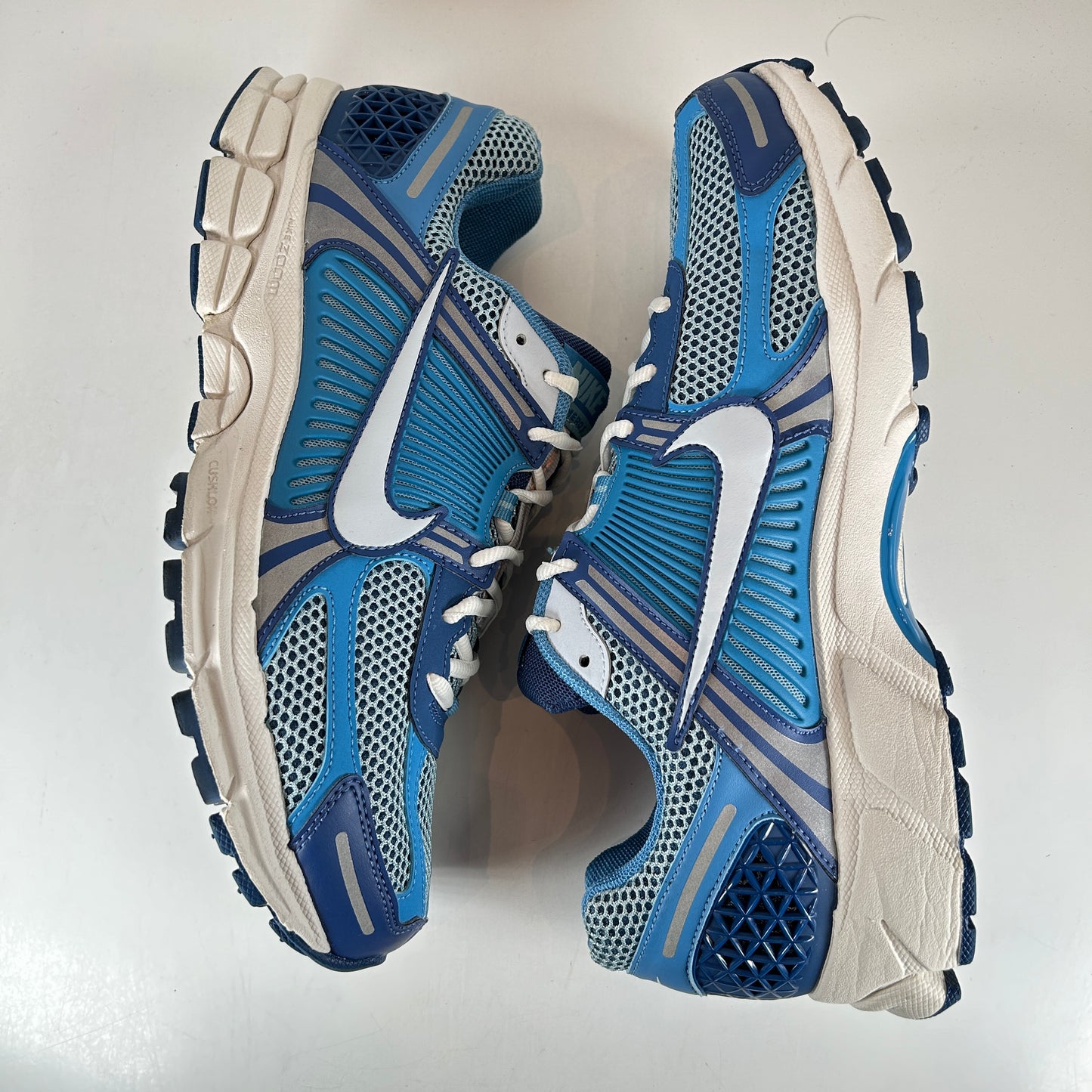 FB9149 400 Nike Zoom Vomero 5 Mystic Navy Worn Blue [USED] - 11 M (Used)