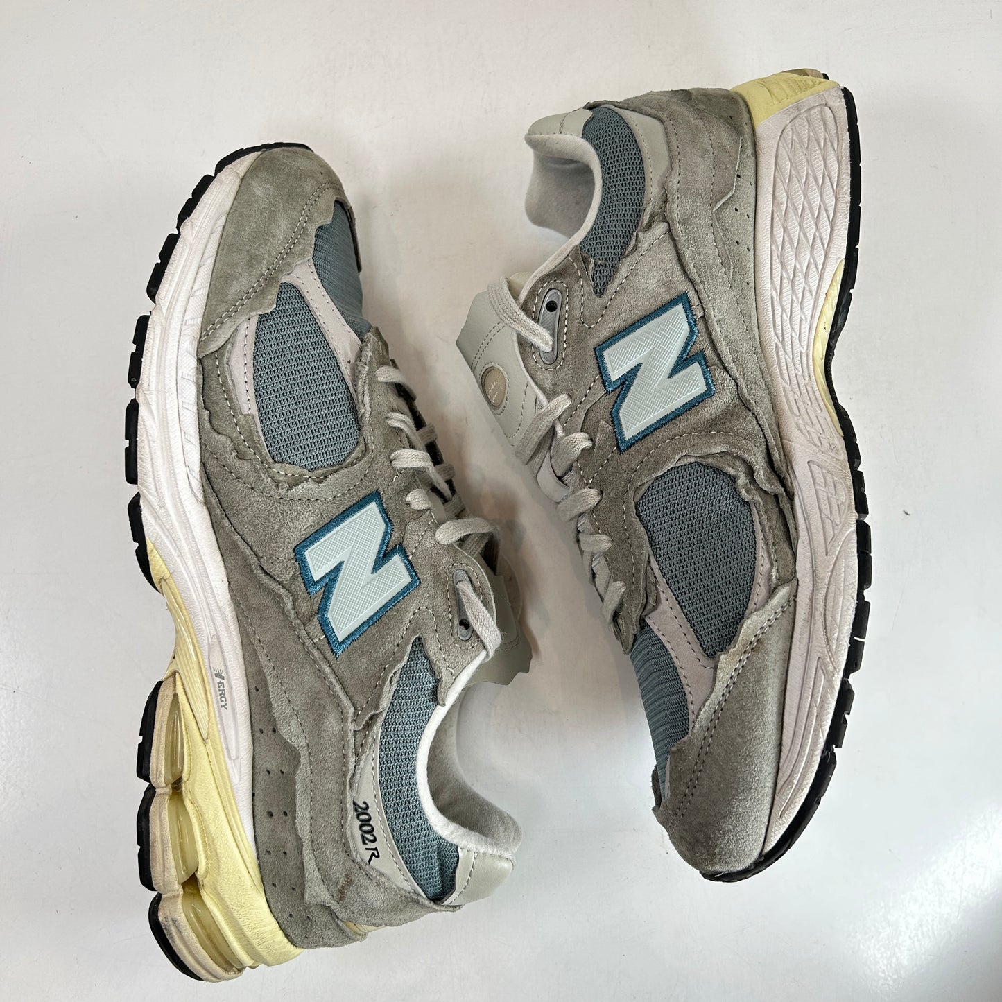 M2002RDD New Balance 2002R Protection Pack Mirage Grey [USED] - 11 M (Used) (No Box)