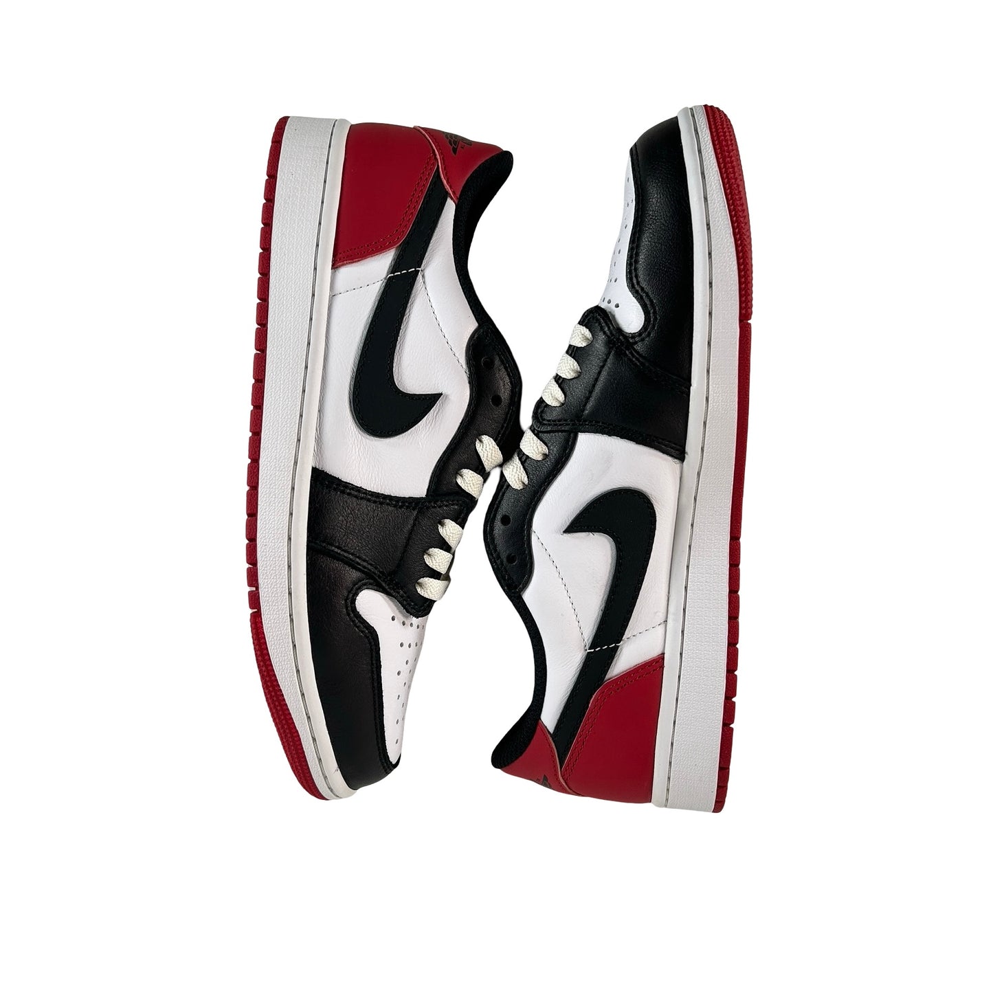 CZ0790 106  Jordan 1 Retro Low OG Black Toe (2023) [USED] - 9 M (Used3)