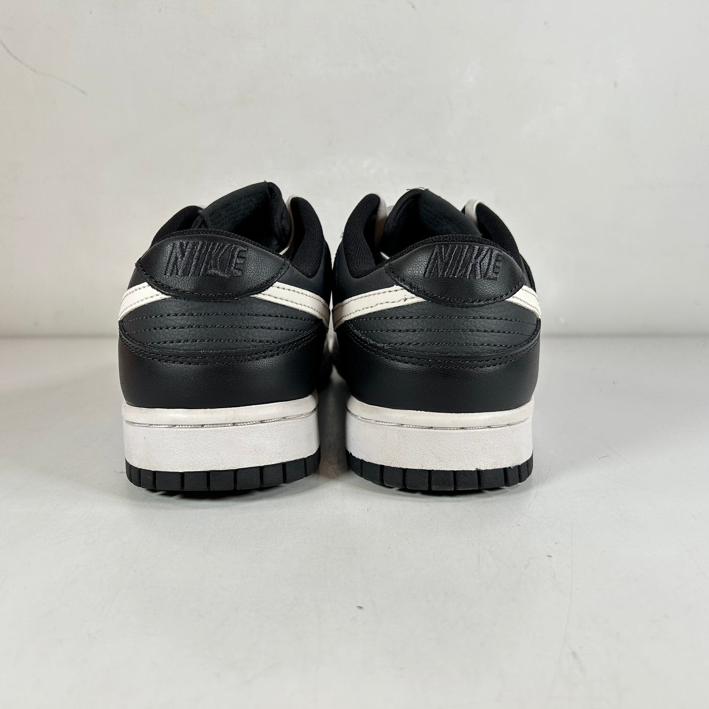 DJ6188 002 Nike Dunk Low Black White (2022) [USED] - 9 M (Used)