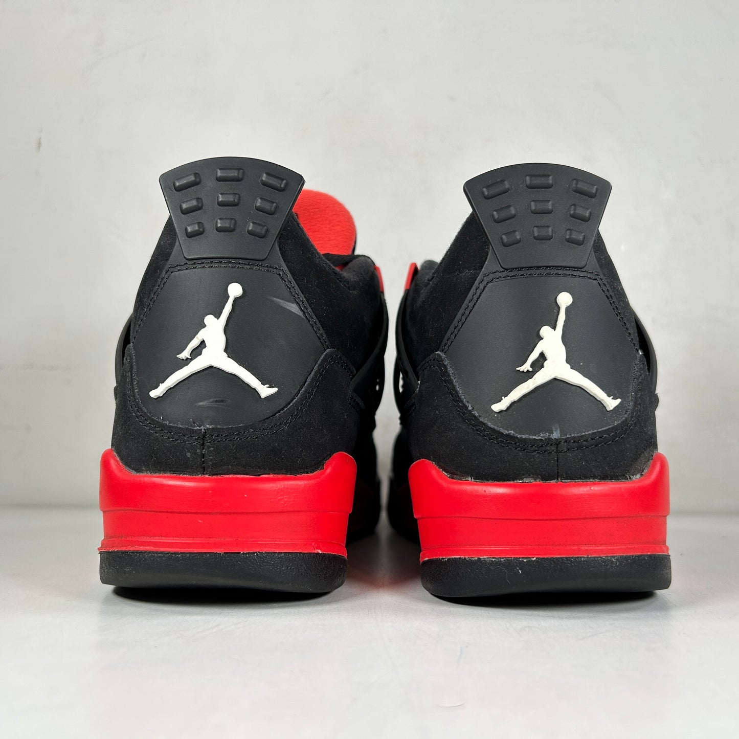 408452 016 Jordan 4 Retro Red Thunder (GS) [USED] - 6.5 Y (Used)