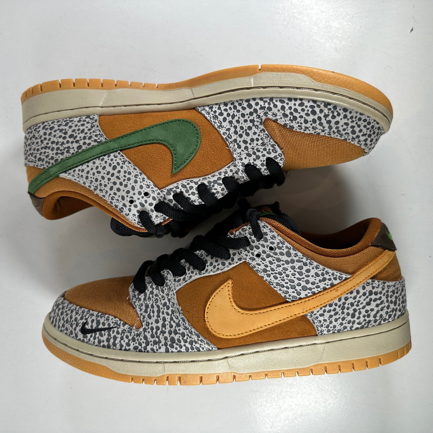 CD2563 002 Nike SB Dunk Low Safari [USED] - 9 M (Used)