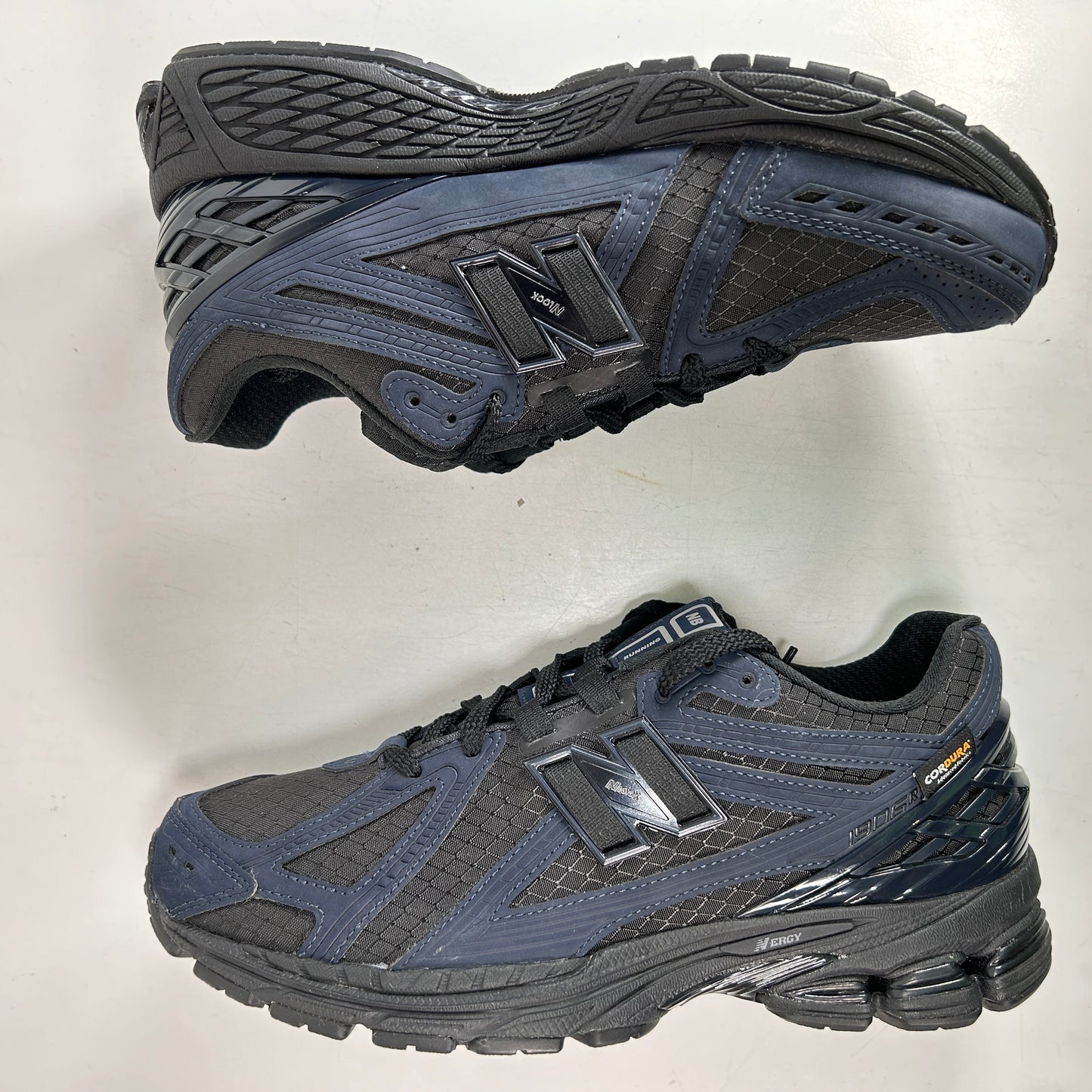 M1906RWE New Balance 1906R Cordura Outerspace [USED] - 9.5 (VNDS)