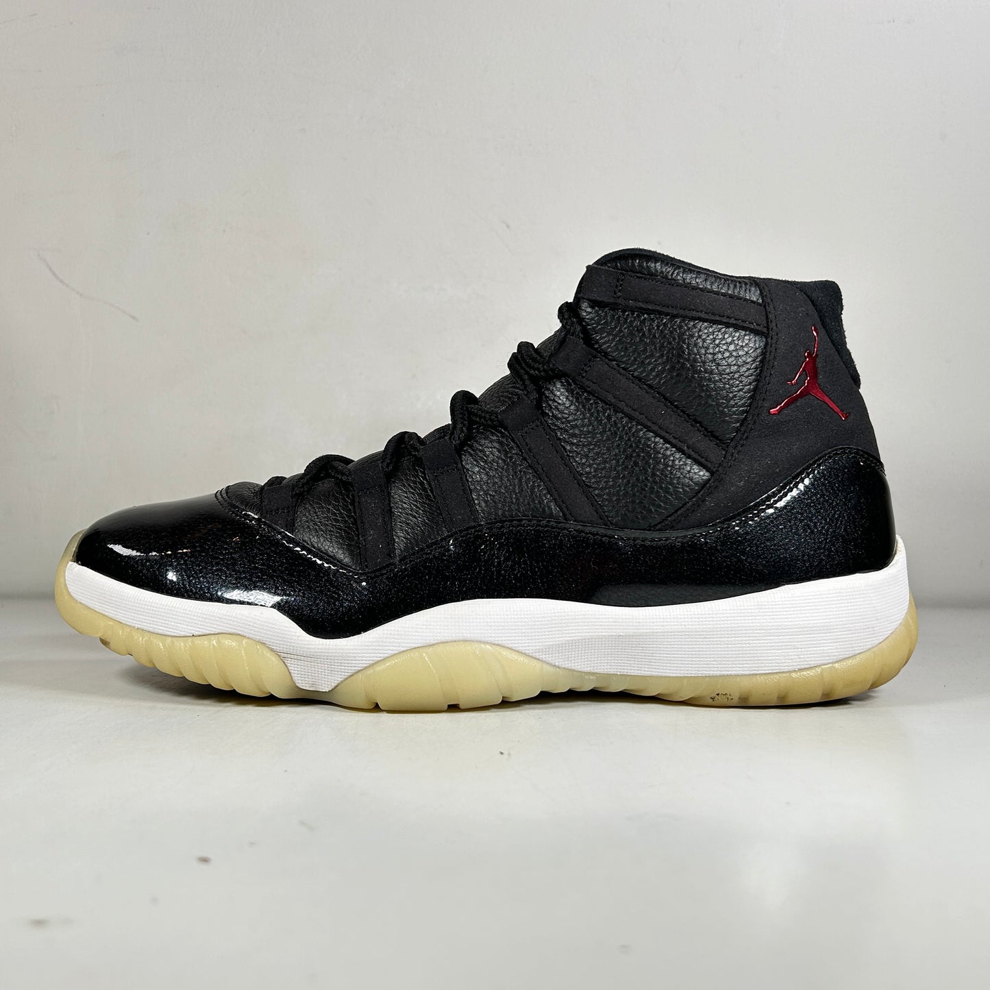 378037 002 Jordan 11 Retro 72-10 [USED] - 13 M (Used) (Replace Box)