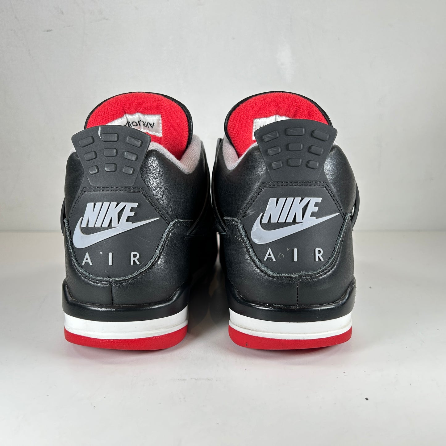 FV5029 006 Jordan 4 Retro Bred Reimagined [USED] - 8.5 M (Used)