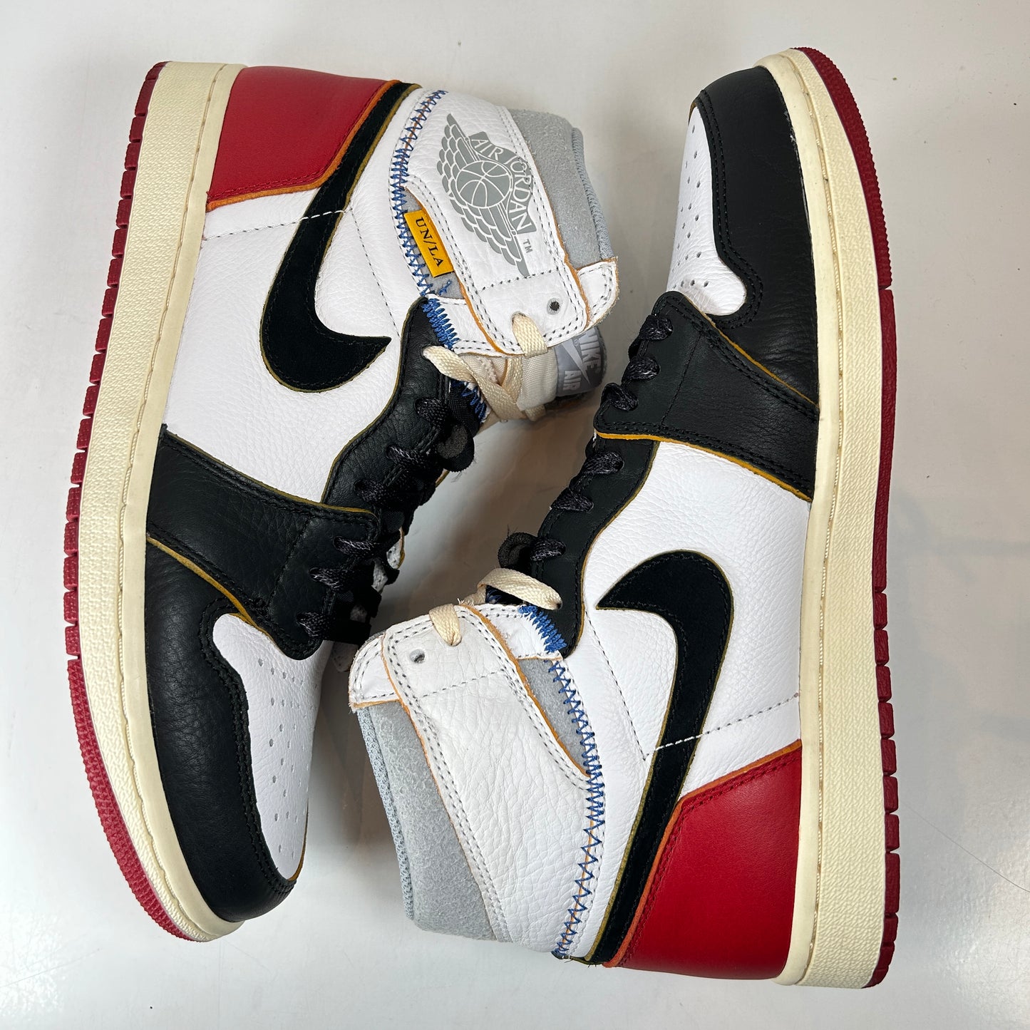 BV1300 106 Jordan 1 Union Black Toe [USED] - 9.5 M (Used)