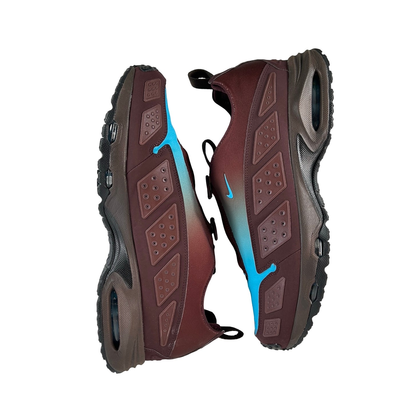 HQ4189 600 Nike Air Max Sunder Burgundy Crush Baltic Blue (Women's) [USED] - 13.5 W (Used)