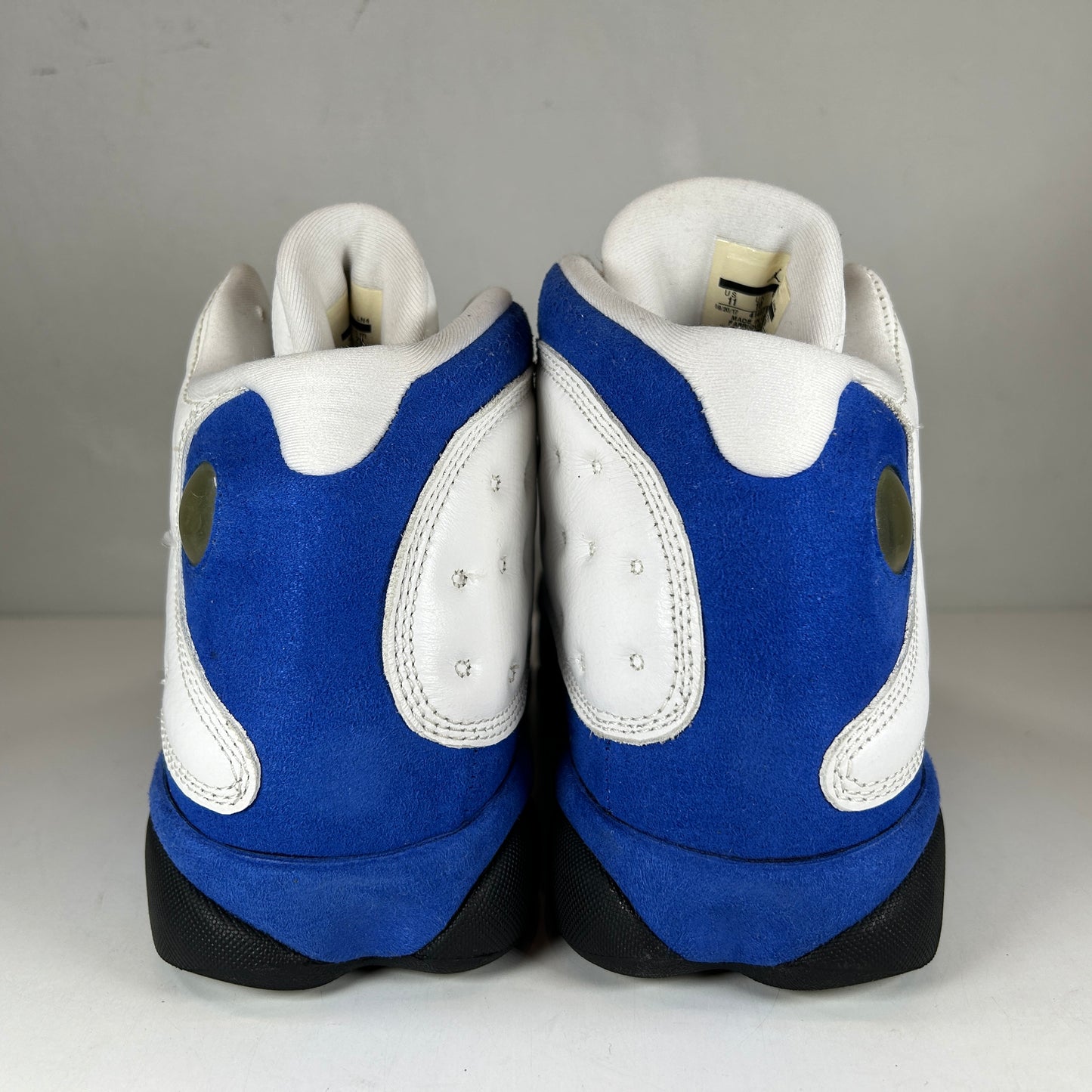414571 117 Jordan 13 Retro White Hyper Royal Black [USED] - 11 M (Used)