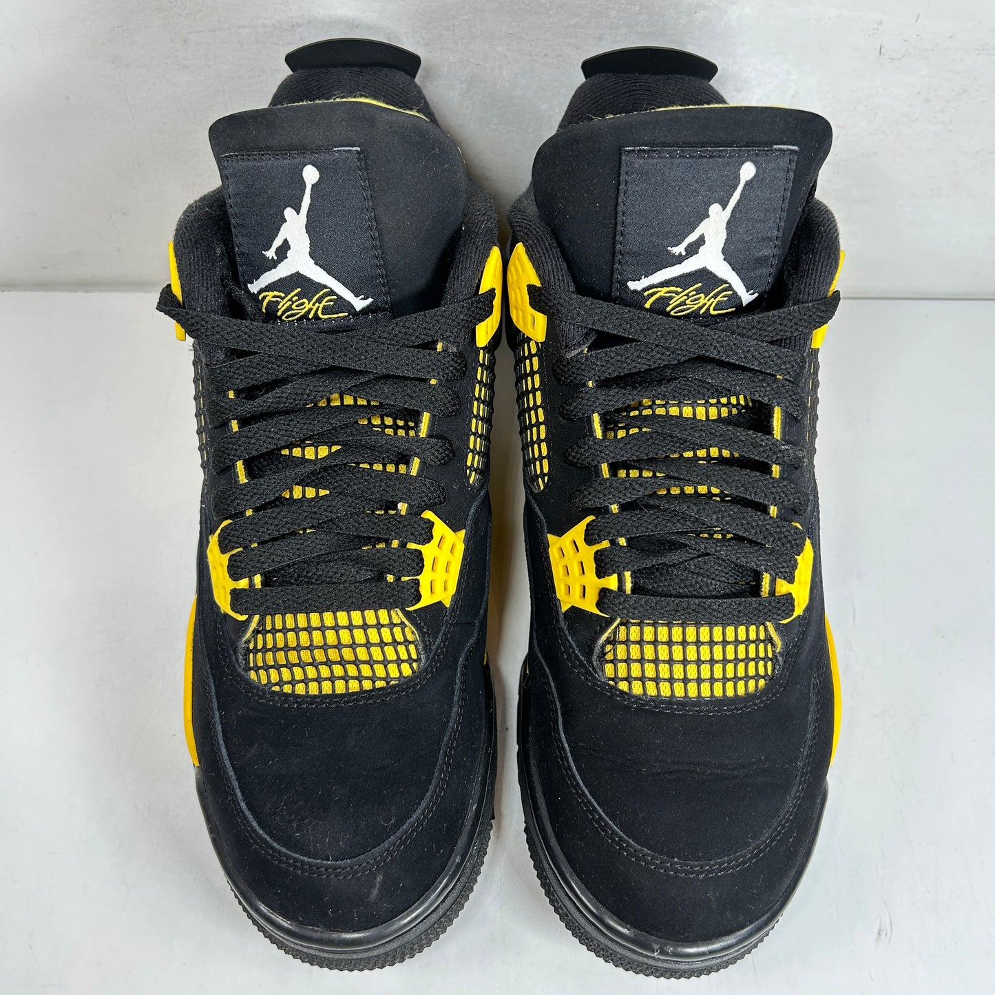 DH6927 017 Jordan 4 Retro Thunder [USED] - 8.5 M (Used3)