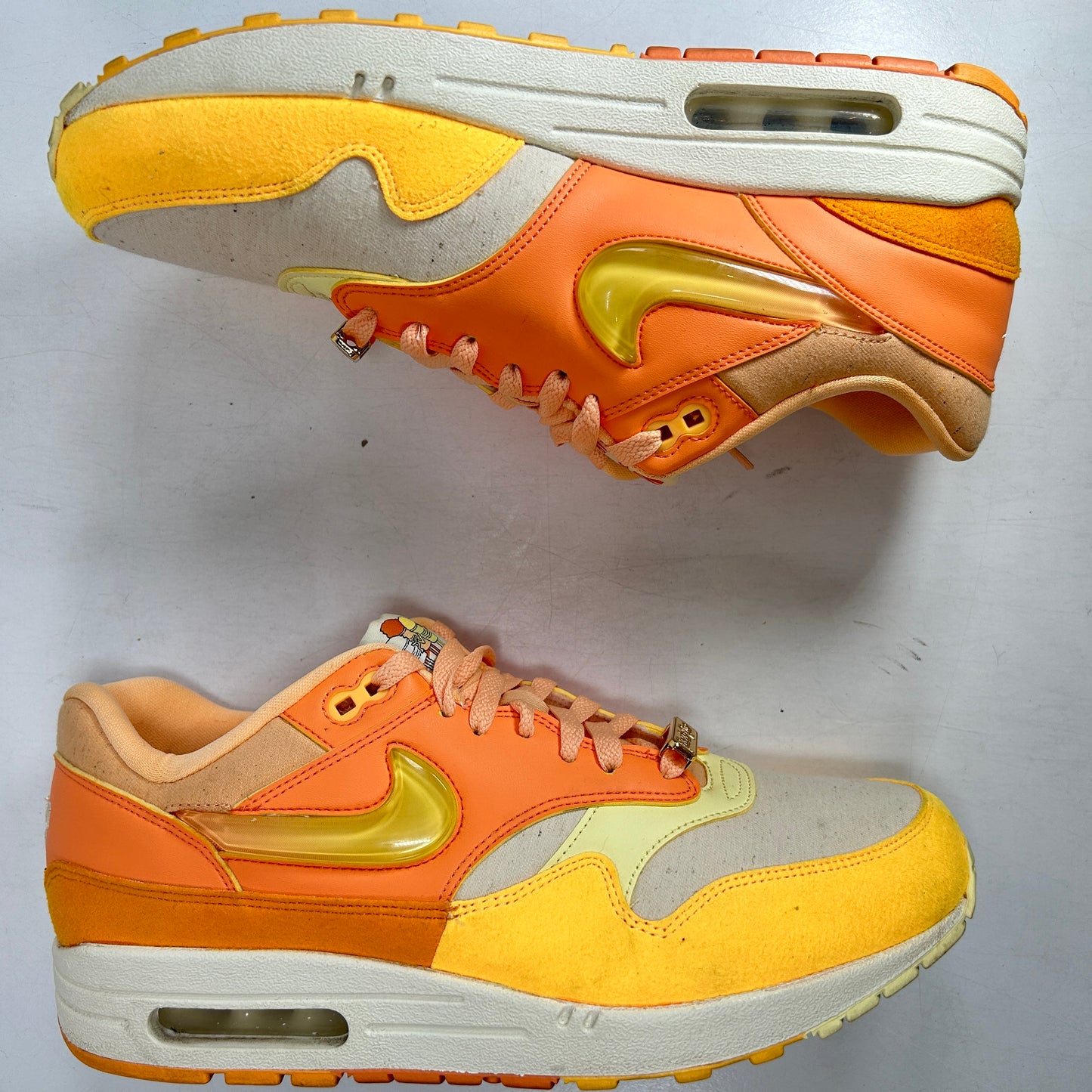 FD6955 800 Nike Air Max 1 Puerto Rico Orange Frost [USED] - 9 M (Used)