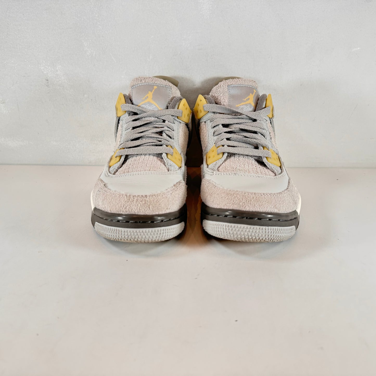 DV2262 021 Jordan 4 Retro SE Craft Photon Dust (GS) [USED] - 5 Y (Used) (Replace Box)