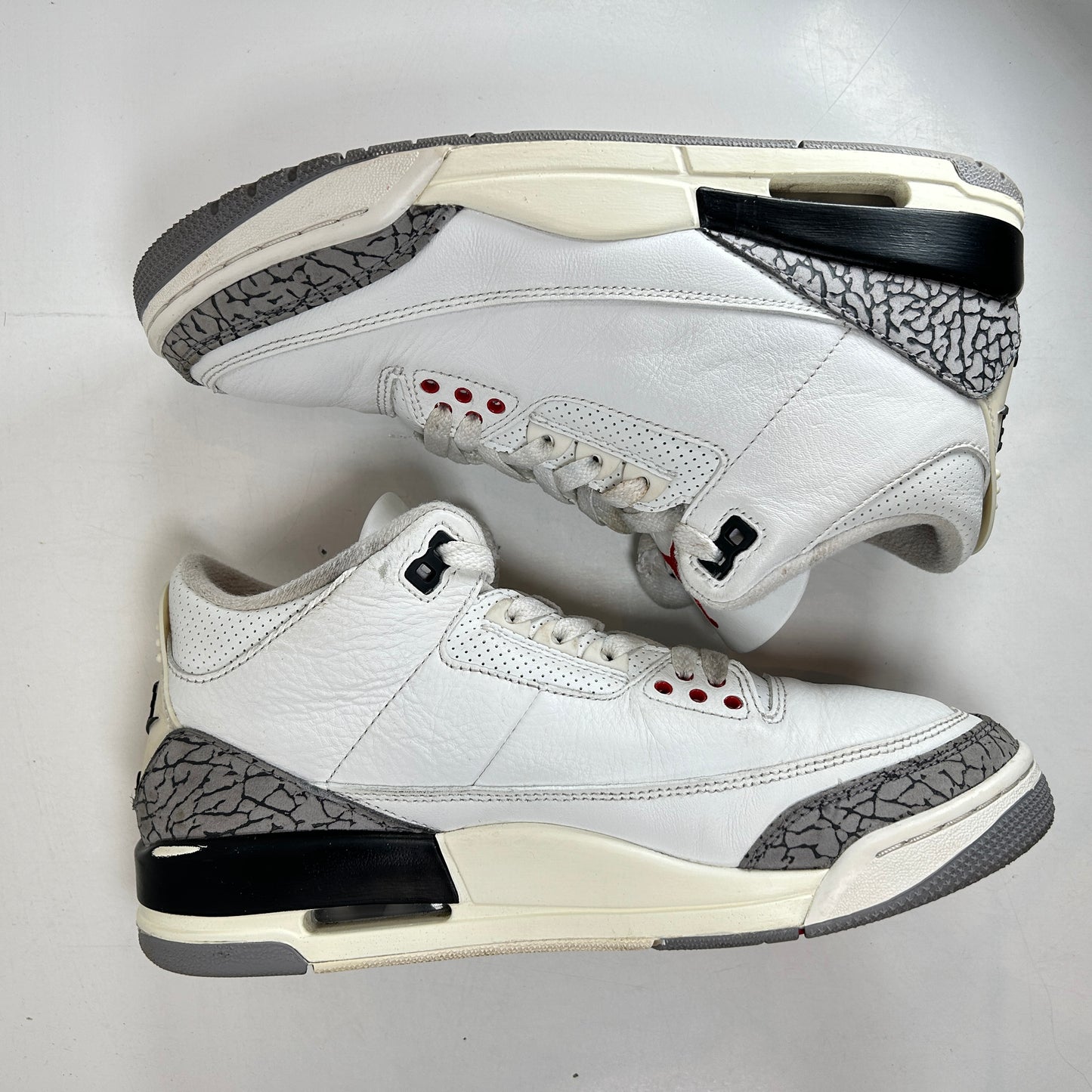 DN3707 100 Jordan 3 Retro White Cement Reimagined [USED] - 8.5 M (Used4)