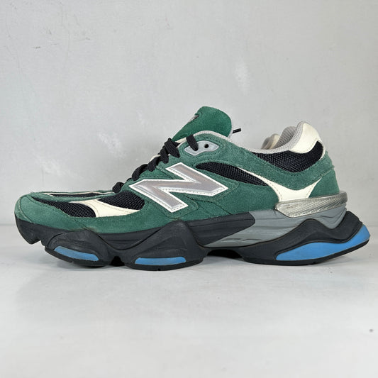 U9060VRA  New Balance 9060 Team Forest Green [USED] - 9.5 M (Used)