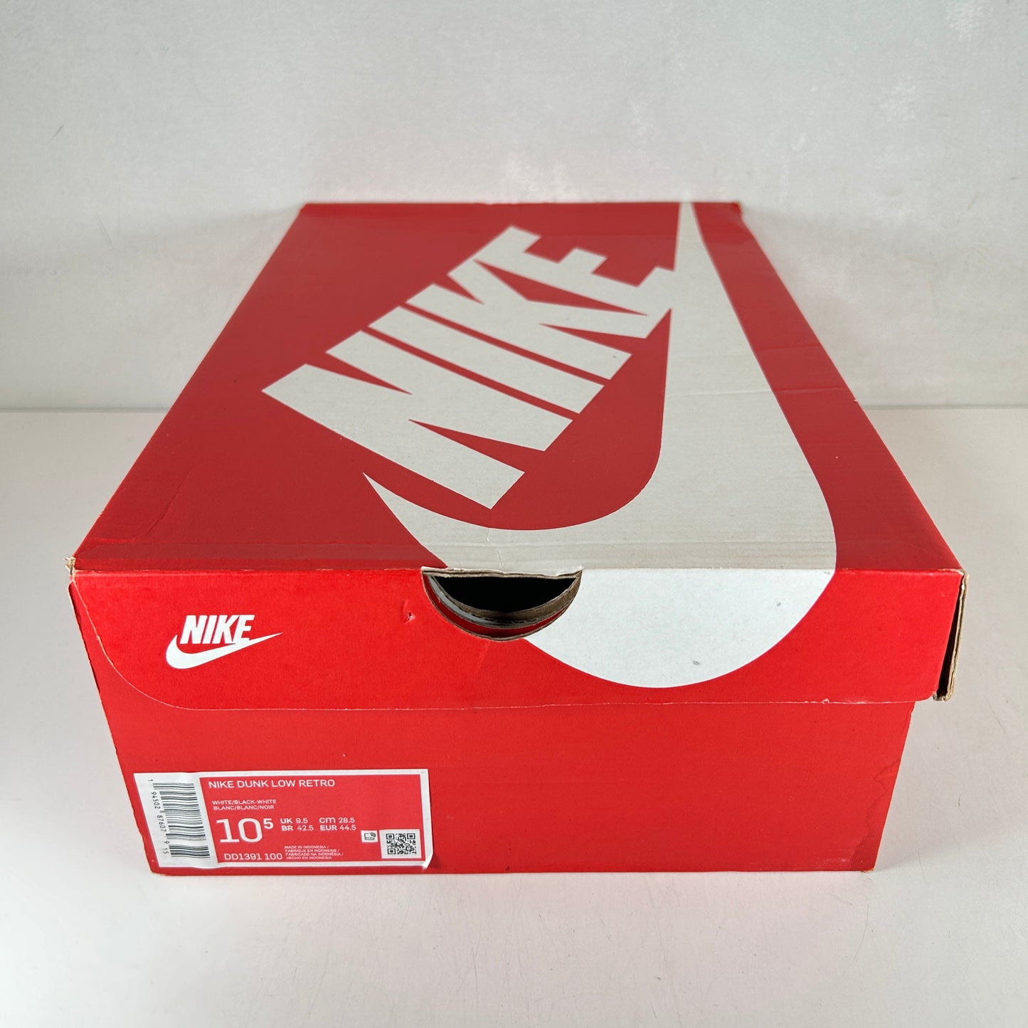 DD1391 100 Nike Dunk Low Retro White Black Panda [USED] - 10.5 M (Used)